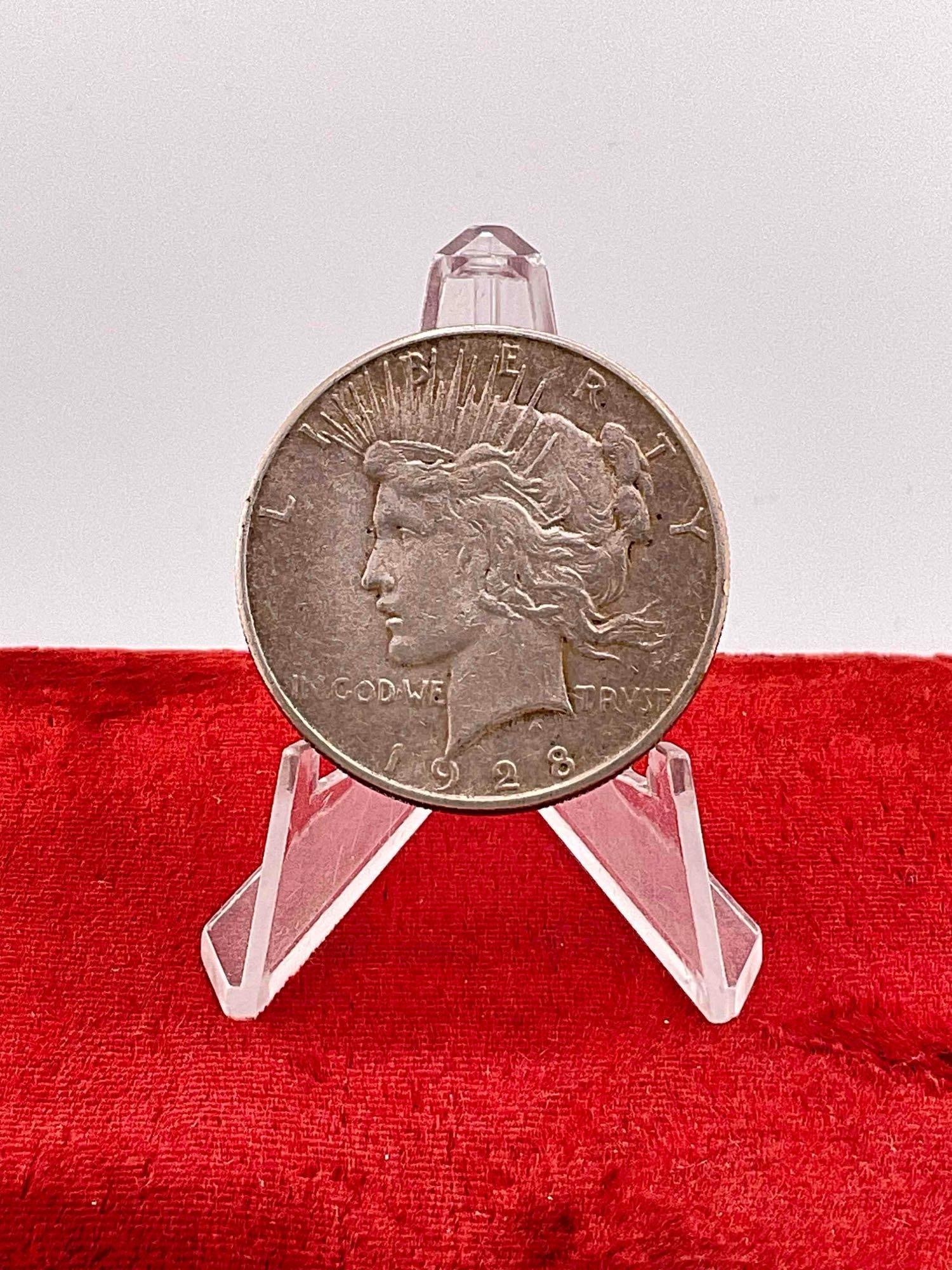 Better Date 1928-S Silver Peace Dollar Nice coin: c-6600