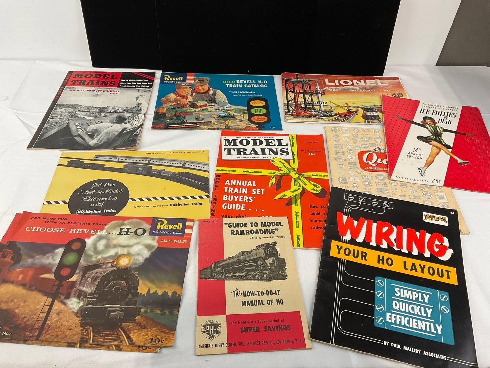 Mid Century 1940s Ice Follies & Train Magazines & Pamphlets, TYCO, Lionel, Gilbert & more - 4