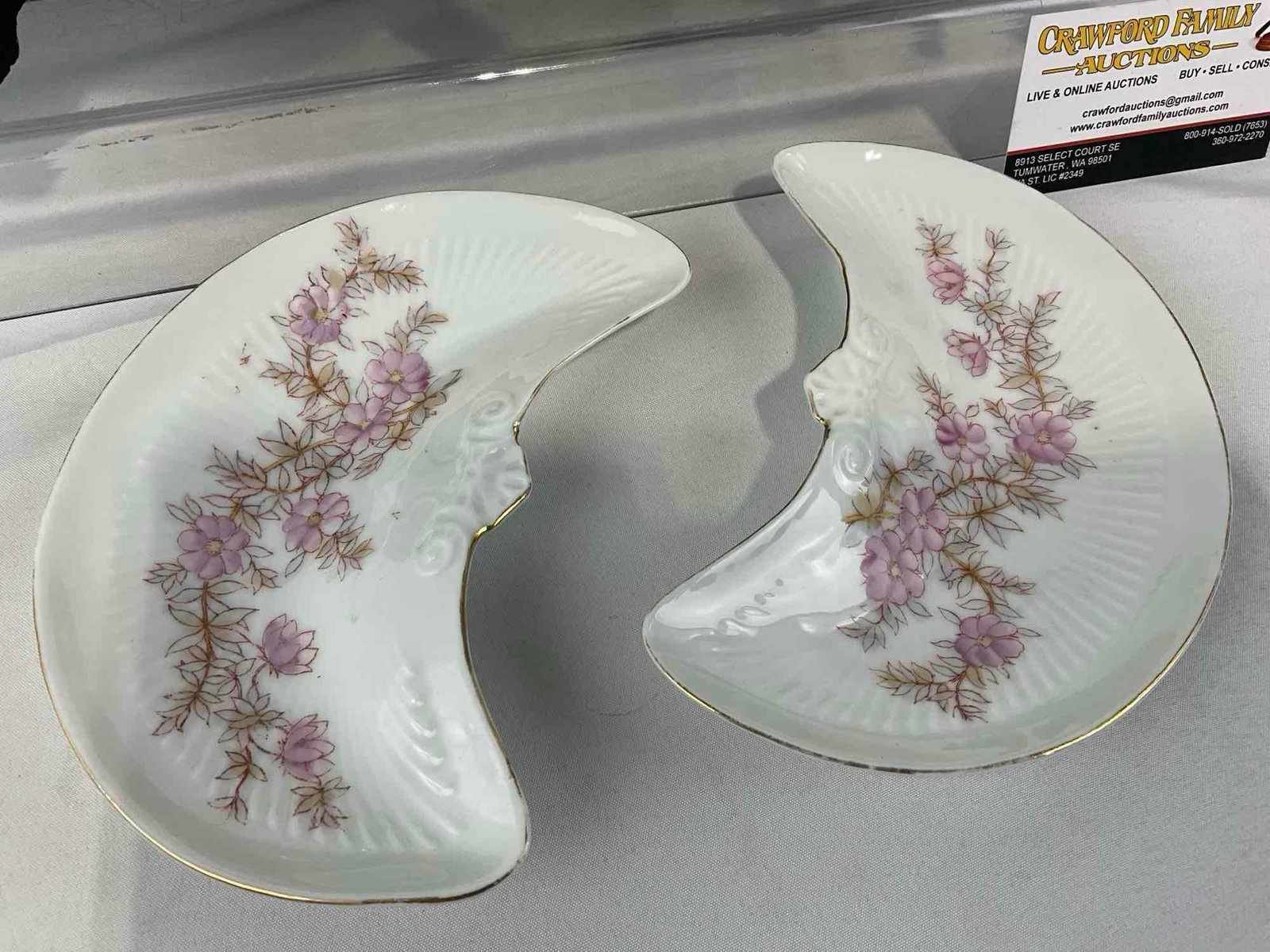 Set of 4 Vintage Crescent shaped Porcelain Dishes, Pink Flower Design, 8x5 inches - 2