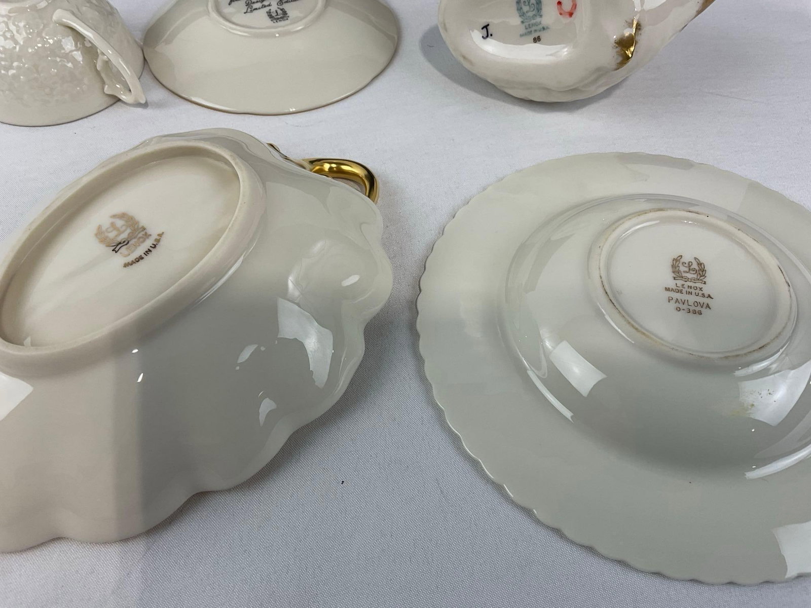 Lenox Leaf Shaped Bowl, Swan, Plate & Cup/Saucer, (Reproduction of the 1st piece) - 4