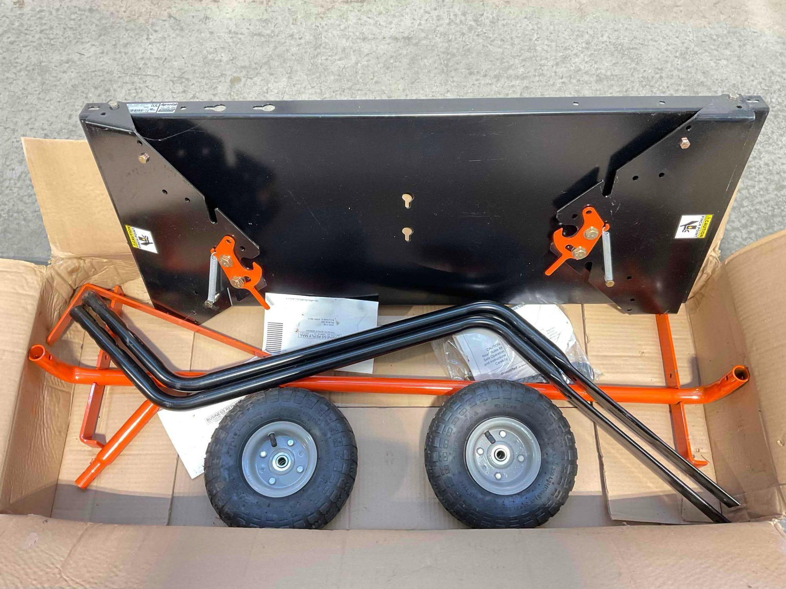 AgriFab SmartLINK Master Platform Model 45-0473. Unassembled, Fair Condition. See pics. - 3