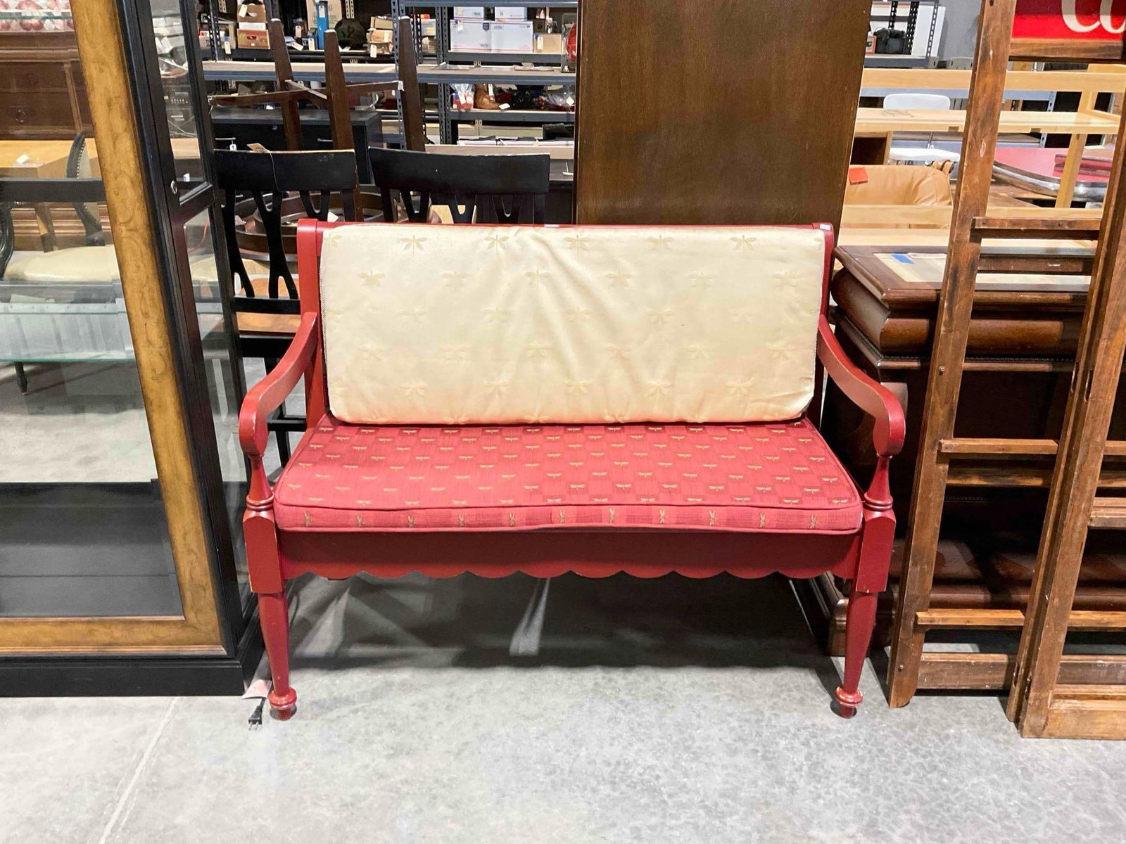 Vintage Riverside Furniture Red Painted Wooden Bench w/ Dragonfly Cushions. Fair Condition.: Vintage Riverside Furniture Red Painted Wooden Bench w/ Dragonfly Cushions. Fair Condition. Piece has wear indicative of age and use, otherwise looks to be in fair condition. Measures 47" x 27" x 36" 