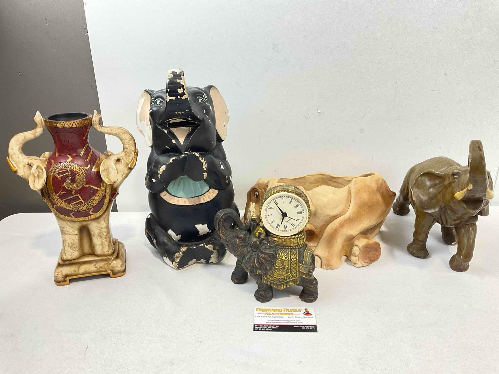 5 pcs Vintage Elephant Decorative Statuette Collection, incl. Ceramic, Composite & More!: 5 pcs Vintage Elephant Decorative Statuette Collection, incl. Ceramic, Composite & More! Pieces have wear indicative of age and use, black elephant is shedding paint, otherwise look to be in fair 