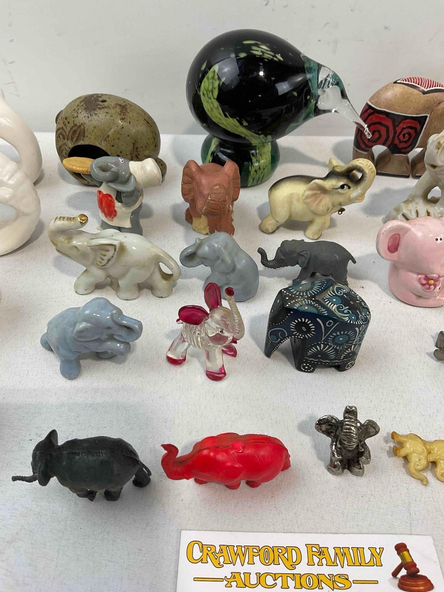 32 pcs Vintage Decorative Figurine Collection, incl. Ceramic Elephant Napkin Rings & More! - 5