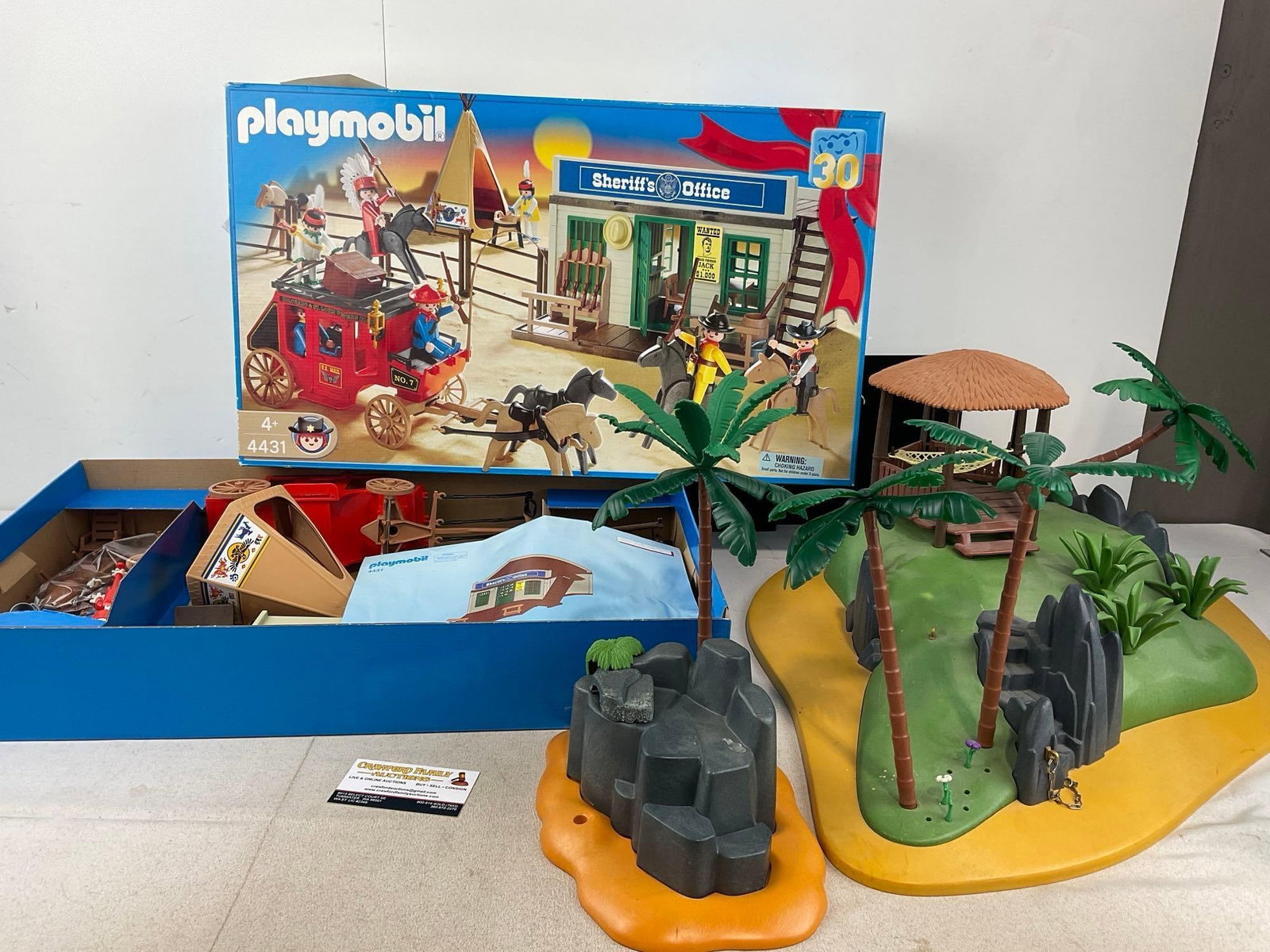 Playmobil Sheriffs Office 4431 set w/stagecoach & more, + Island Set w/small piece: Appears to be in good shape. The piece measures approx 15h x 13w x 21d inches. See pics. E-6290