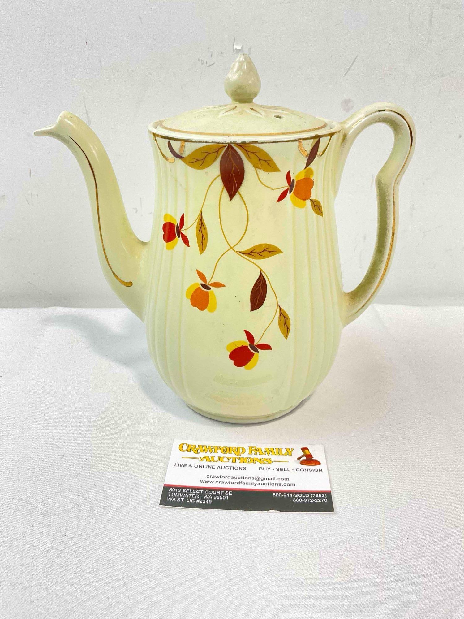 Vintage Hall China Ceramic Teapot in Autumn Leaf Pattern. Fair Condition. See pics.: Vintage Hall China Ceramic Teapot in Autumn Leaf Pattern. Fair Condition. Minor grime and wear indicative of age and use, needs a wash, otherwise looks to be in fair condition. Measures 9" x 5" x 9" D