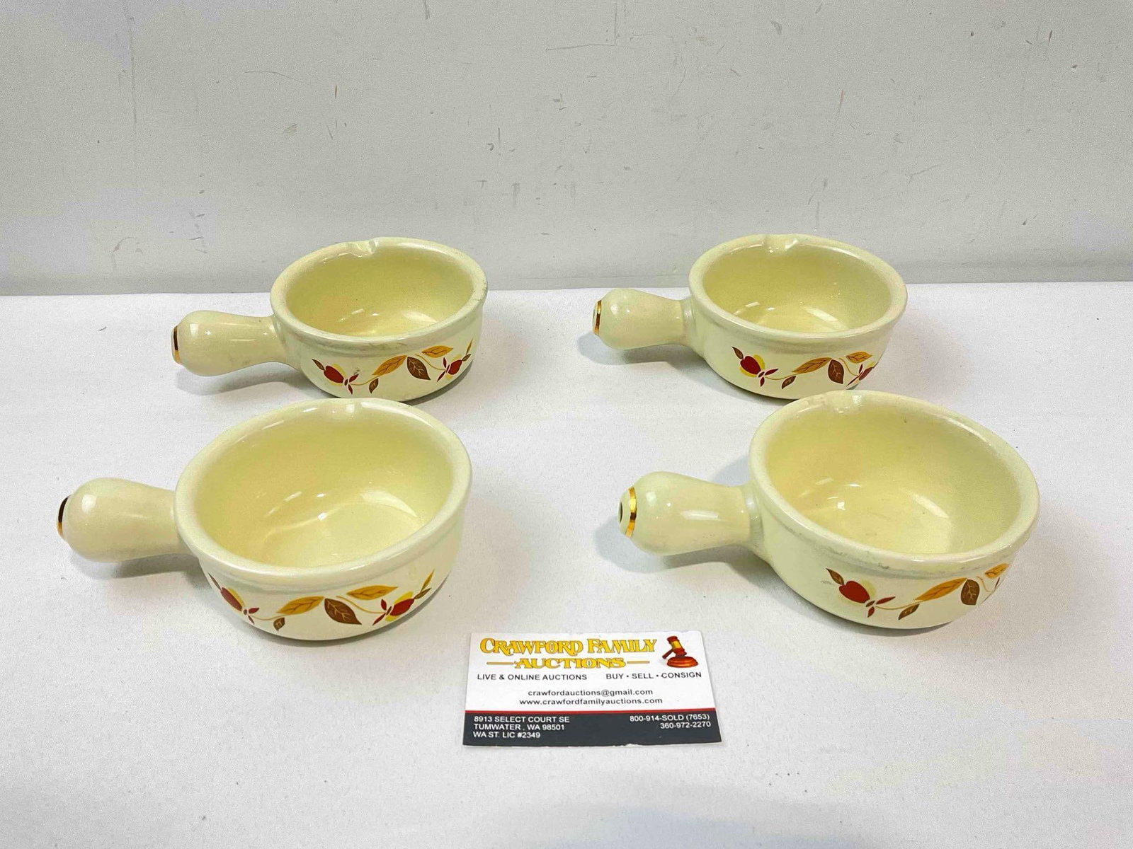 4 pcs Vintage Hall China Ceramic Gravy Sauce Boats w/ Autumn Leaf Design. Good Condition. - 4