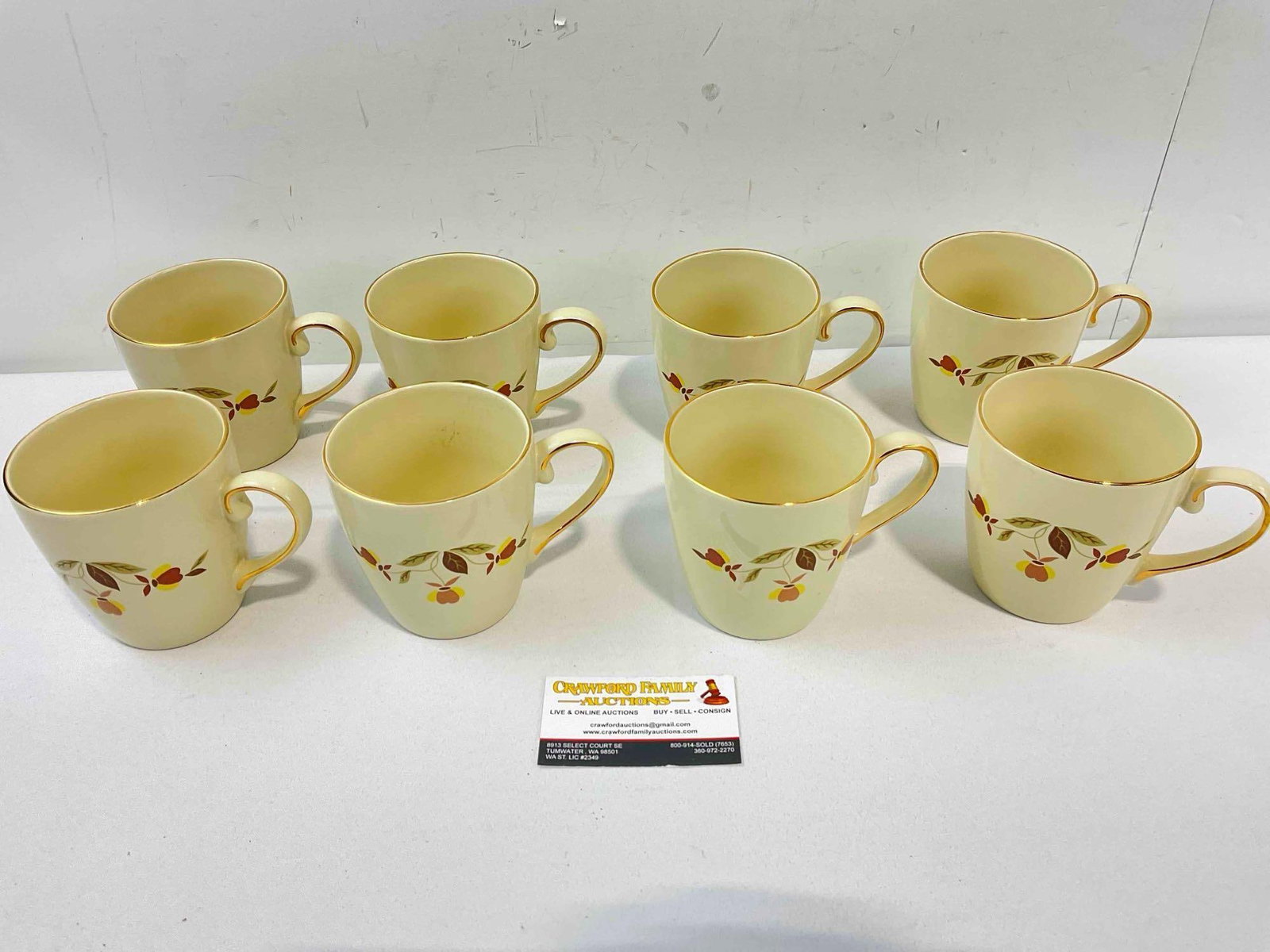 8 pcs Ceramic Specialties China Mugs w/ Hall China's Autumn Leaves Design. Good Condition.: 8 pcs Ceramic Specialties China Mugs w/ Hall China's Autumn Leaves Design. Good Condition. Look to be modern. Minor grime and wear indicative of age and use, otherwise look to be in good condition. Me