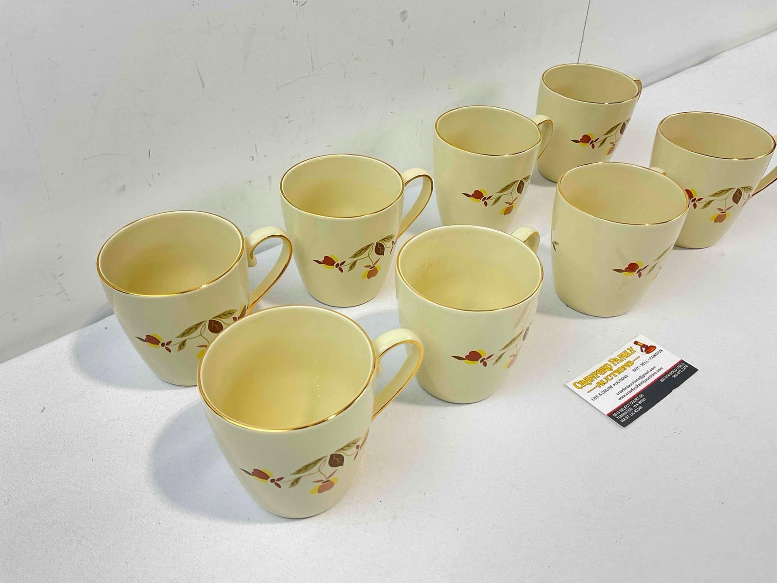 8 pcs Ceramic Specialties China Mugs w/ Hall China's Autumn Leaves Design. Good Condition. - 2
