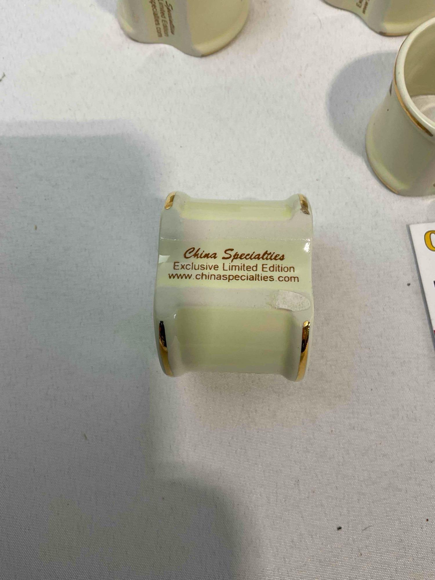 9 pcs China Specialties Ceramic Napkin Rings w/ Hall China's Autumn Leaf Design. See pics. - 5