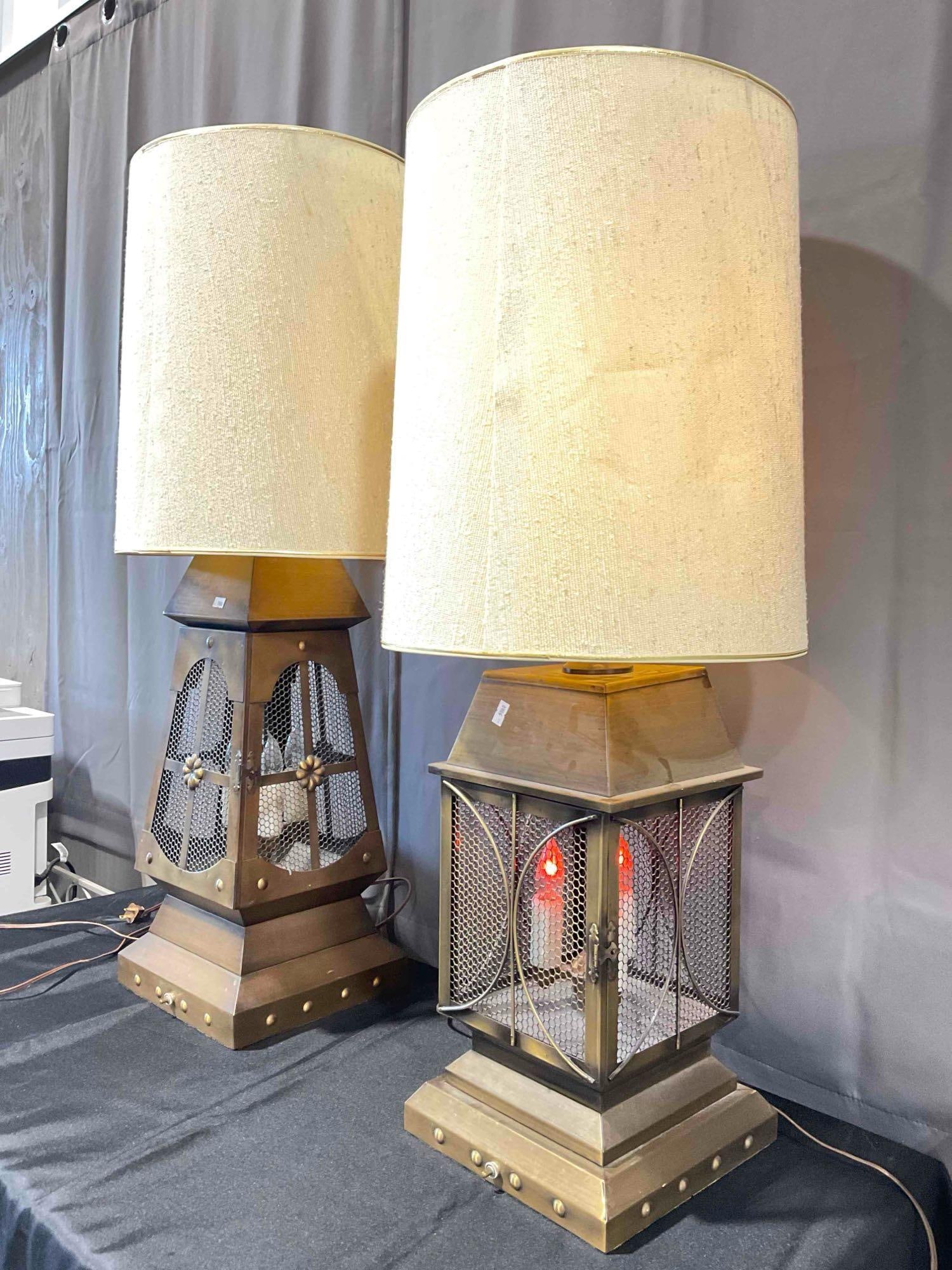 2 pcs Vintage Brass Toned Metal Lantern Style Table Lamps w/ Fabric Shades. Tested, Work. - 2