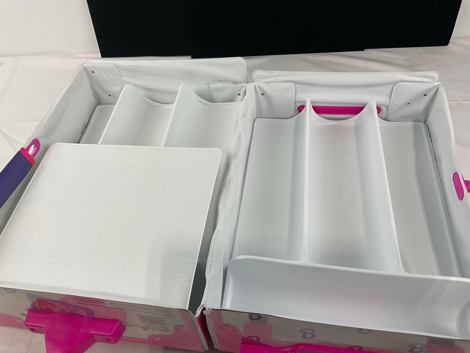 Mattel 1997 Barbie Toy Suitcase, Pink Pleather w/ 8 niches for dolls, 11x20x8 inches - 5