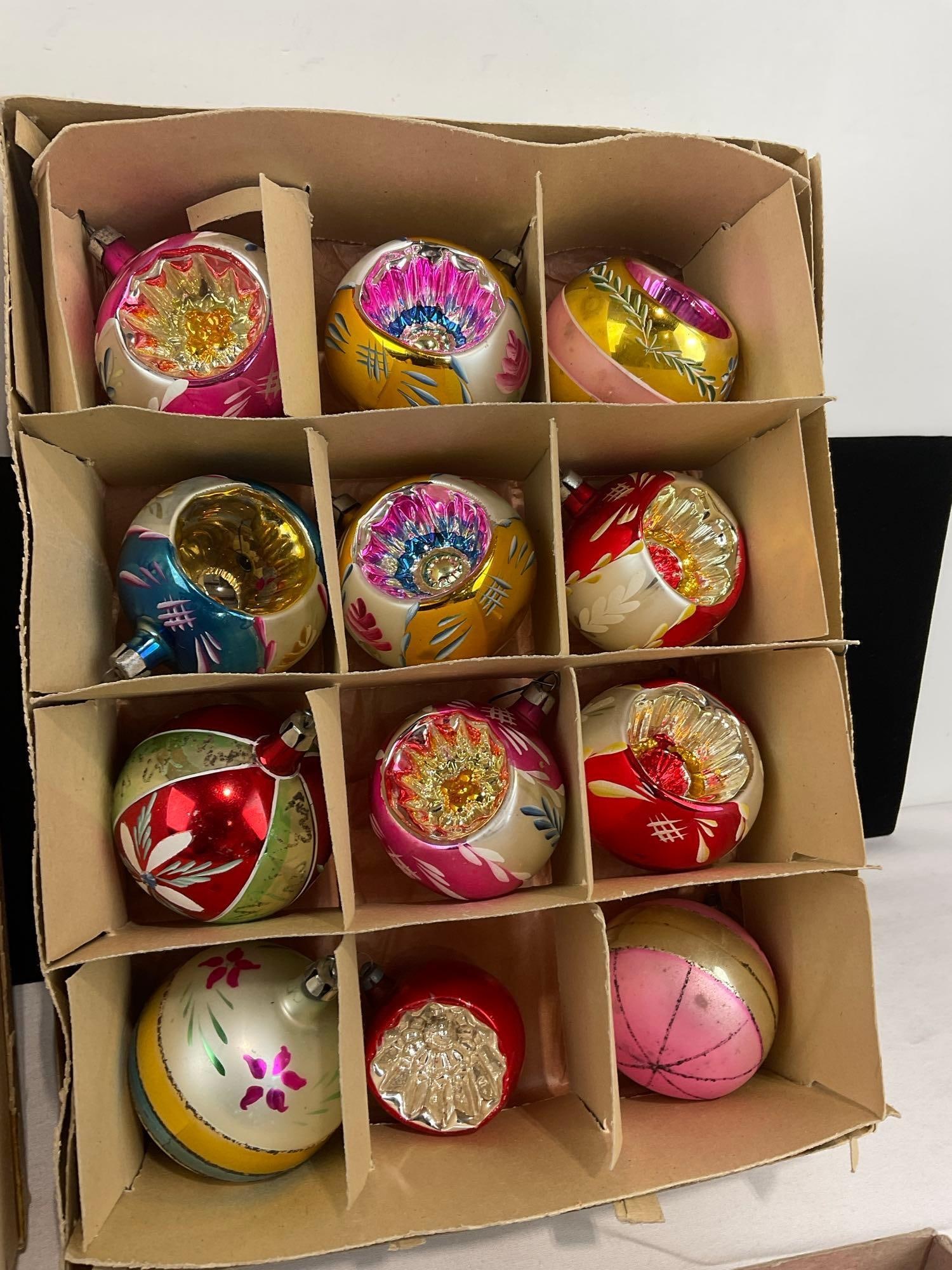 Collection of Antique/Vintage Glass Handblown Christmas Ornaments, Indented Reflectors w/boxes - 4