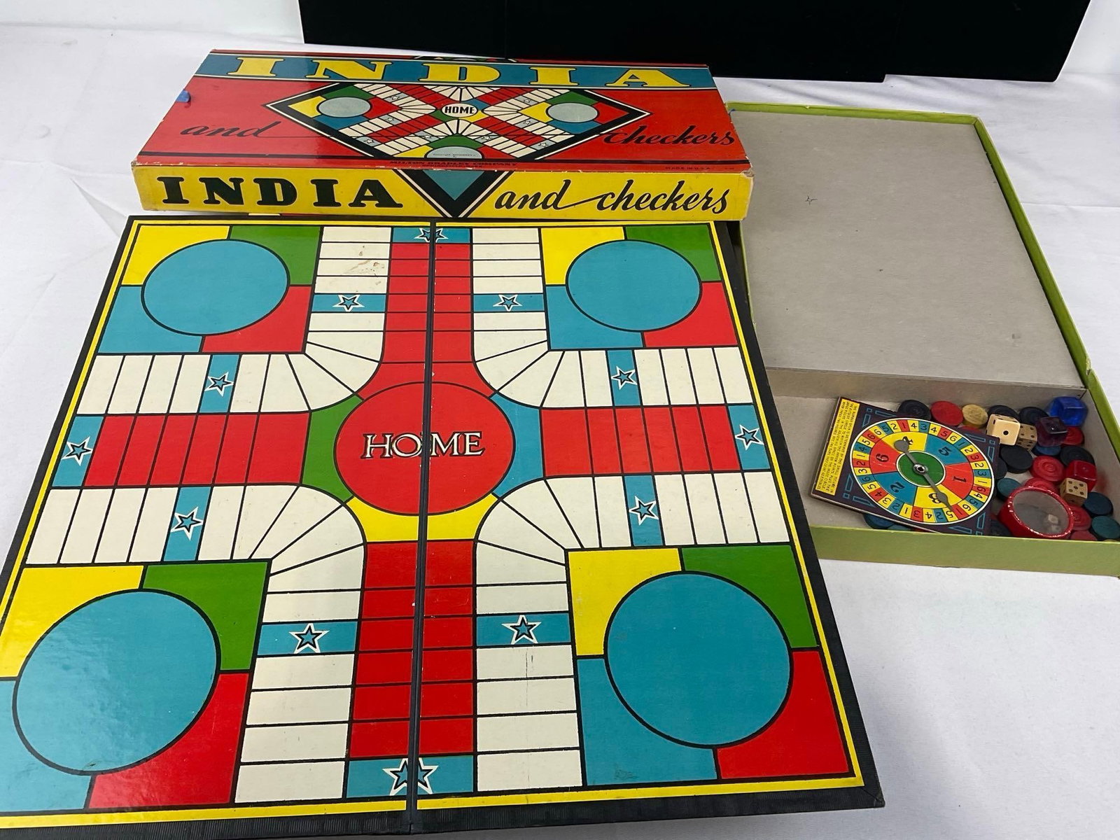 Vintage Boardgames, Kenners Spirograph, Check O Chess, India, Monopoly, Ginnykub, & Yahtzee Score... - 14