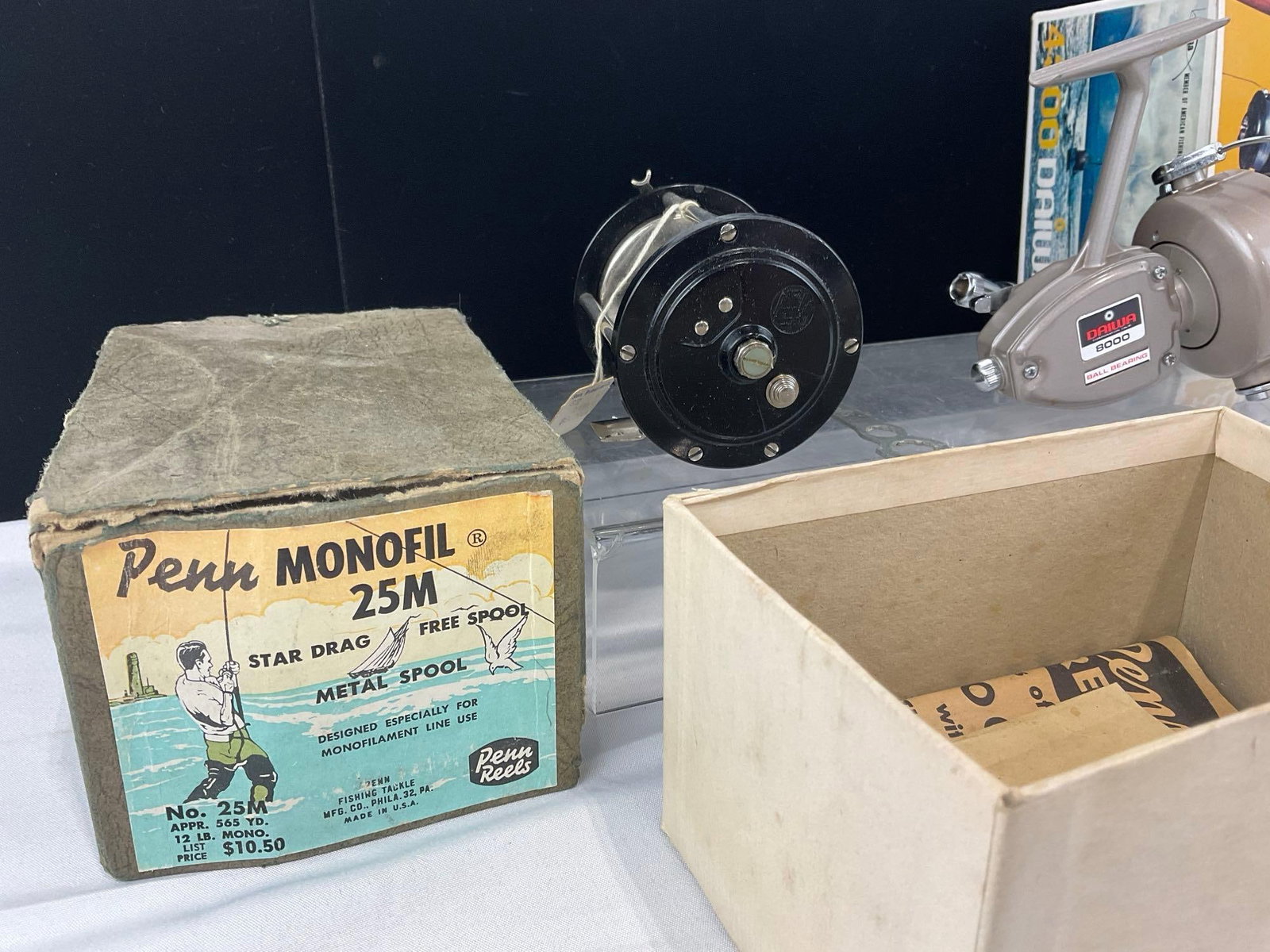 Pair of Vintage Fishing Reels, 932 Ocean City & 4300 Daiwa - 2