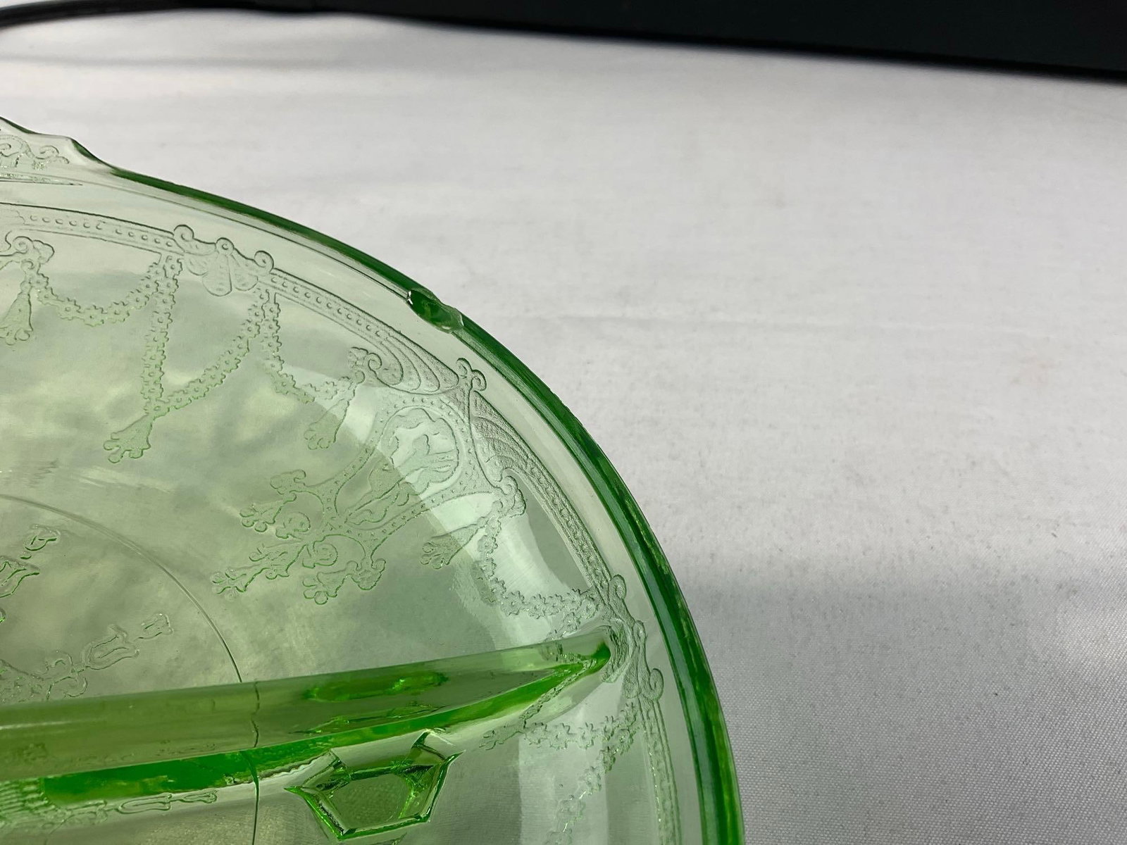 Vintage Vaseline Green Divided Relish Dish, 3 section, w/small handles, 3x9x8 inches - 5