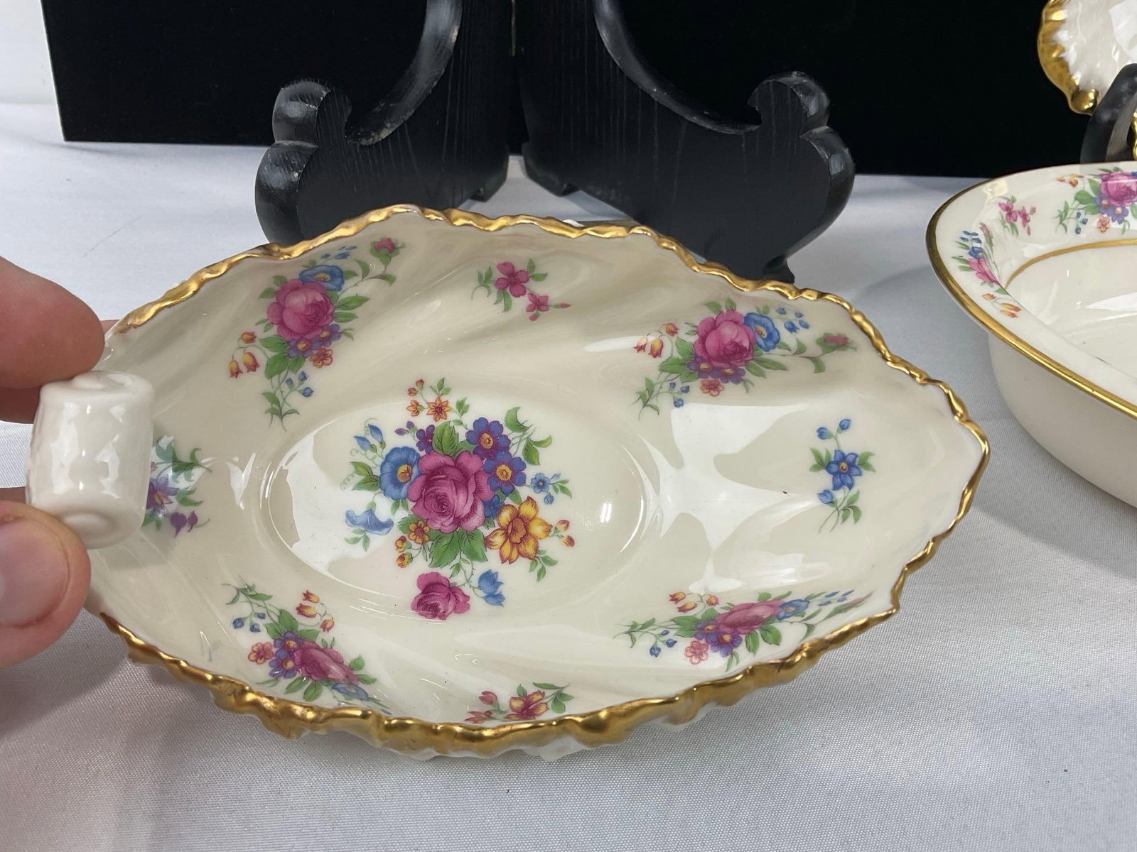 5 Lenox Rose pattern pieces, Large Round Platter, Veg Bowl, Gravy Boat, Scalloped Dish & Candy Dish - 4
