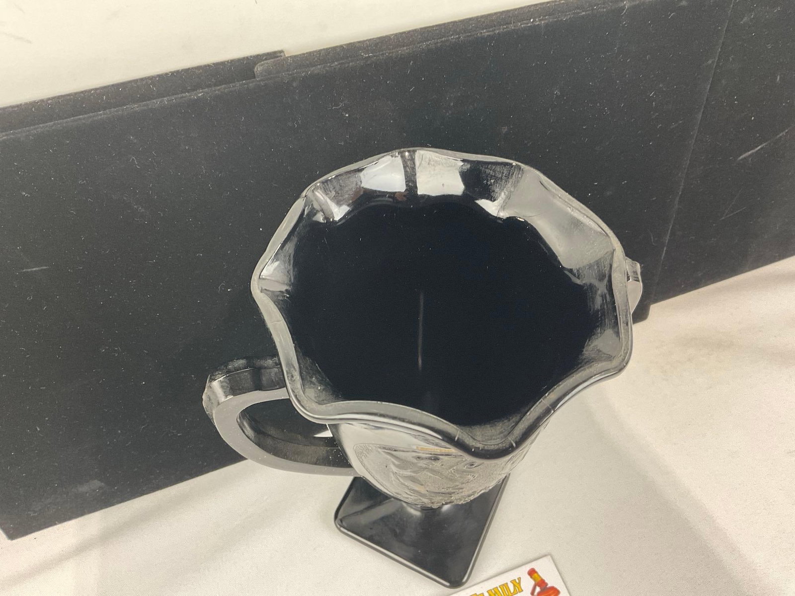 Vintage 1930s L.E.Smith Glass Company Black Amethyst Dancing Nymphs Trophy Vase, 7 inches tall - 2