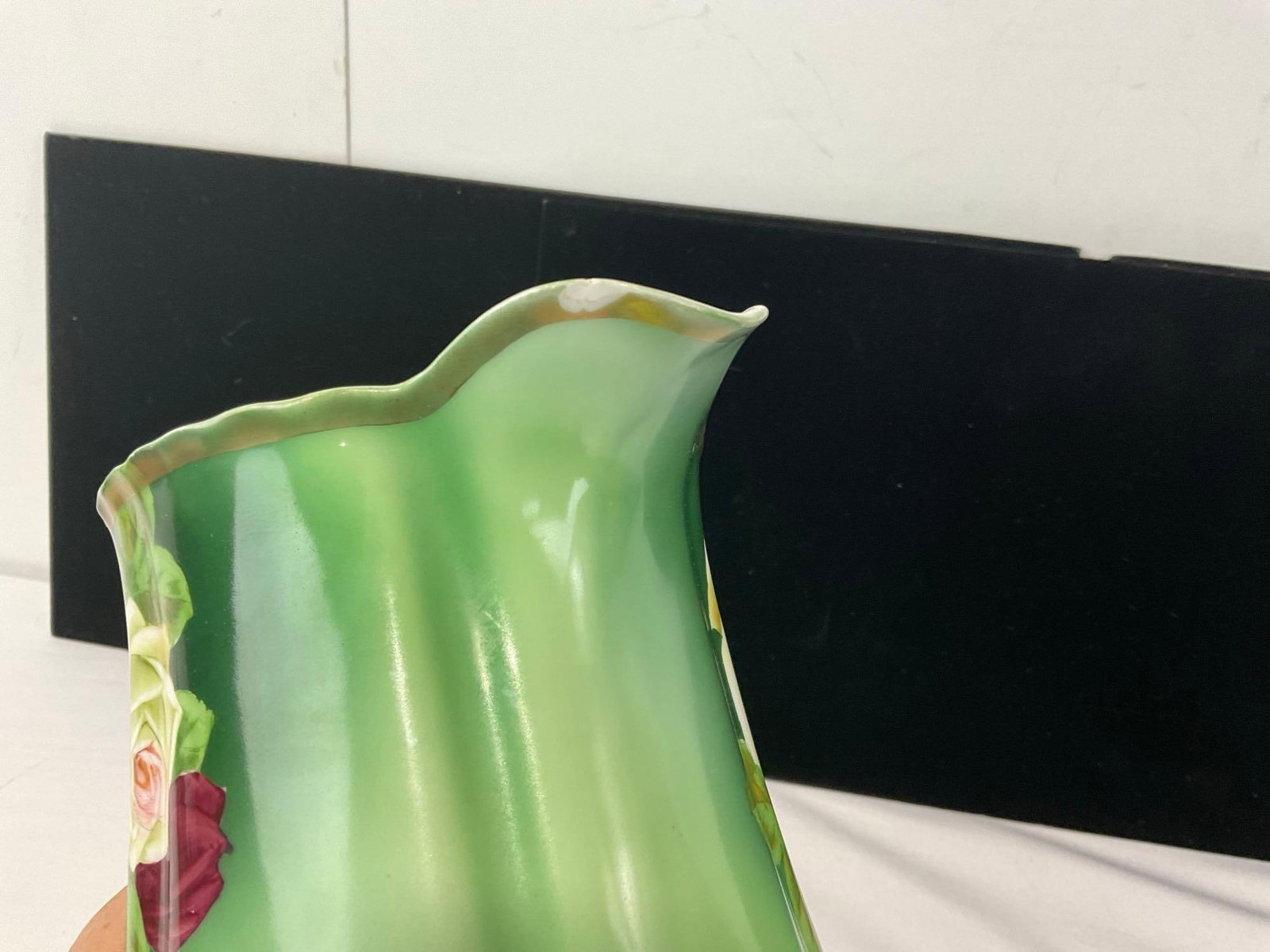 Pair of Vintage Pitchers, C Bros Staffordshire & Royal Munich, Handpainted Floral designs - 8