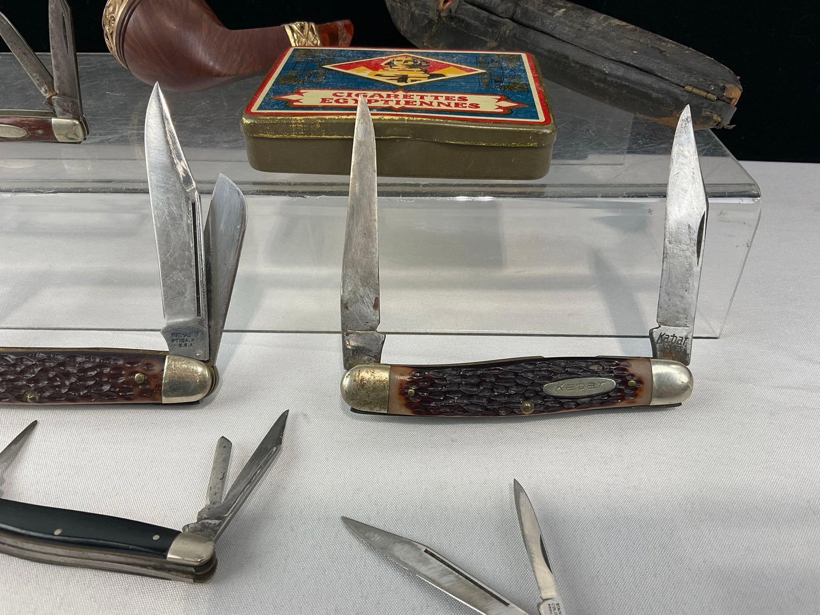 8 Small Folding Knives, includes: Case 6333 & Kabar 1063, Antique Pipe w/case, Cigarette Case - 3