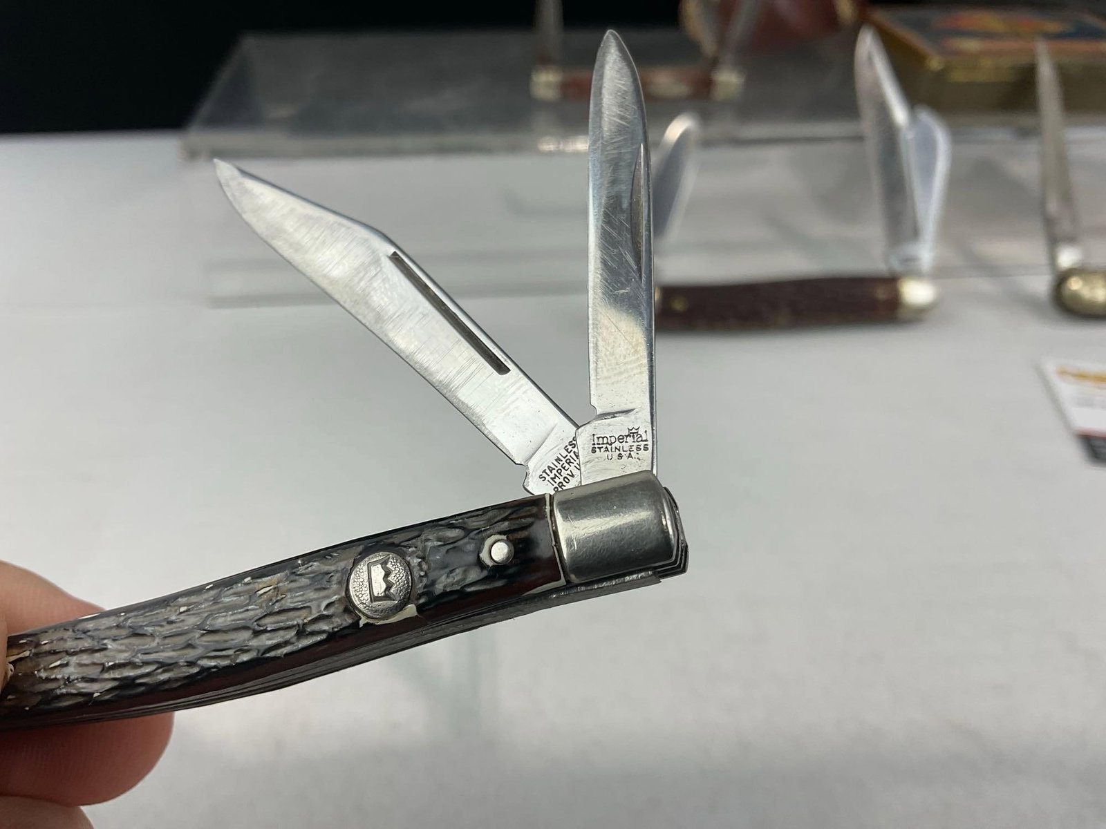 8 Small Folding Knives, includes: Case 6333 & Kabar 1063, Antique Pipe w/case, Cigarette Case - 8