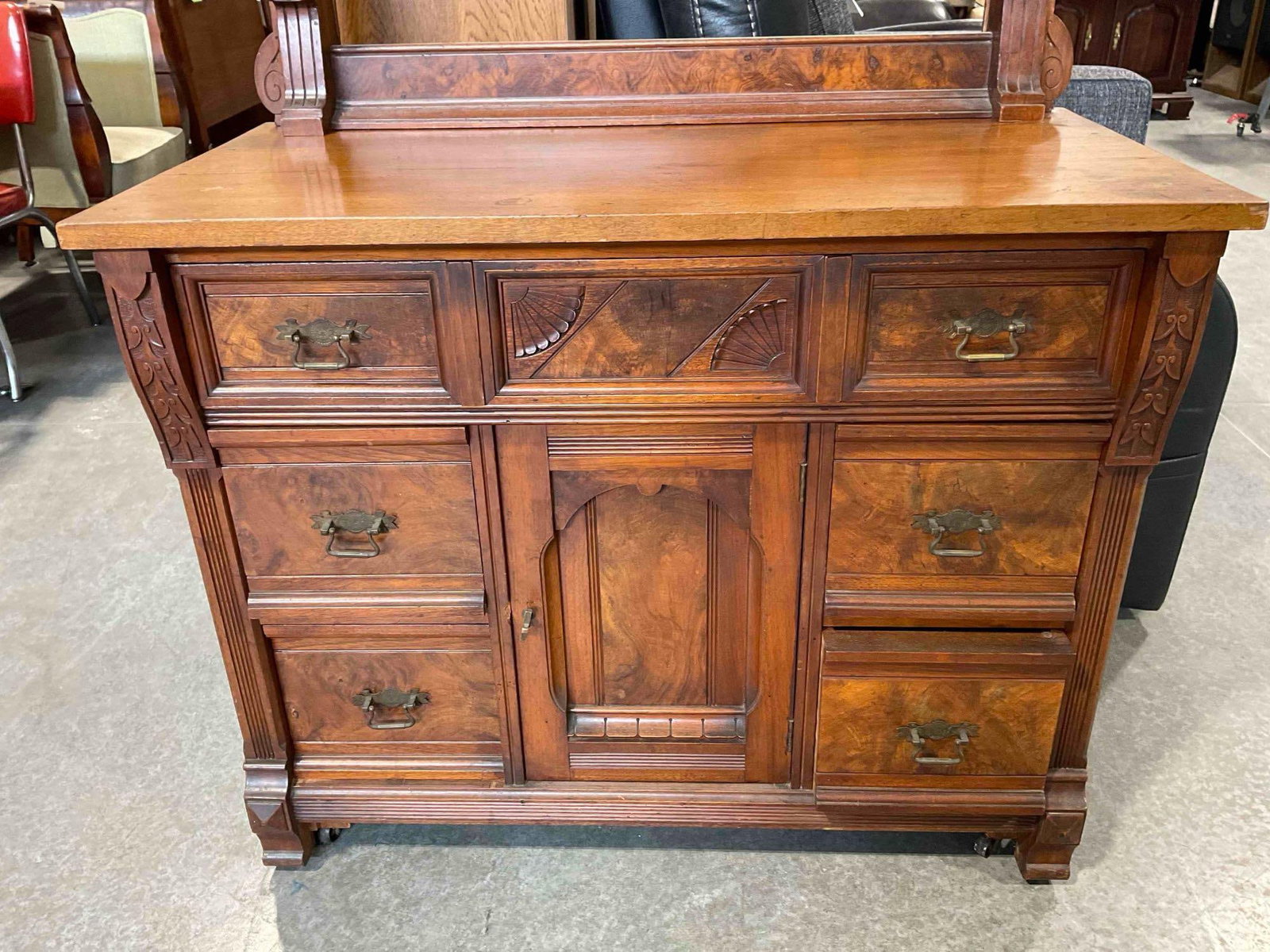 Antique Victorian Walnut Mirrorless Back Dresser w/ Burl Wood Details & Lovely Carved Accents. - 5
