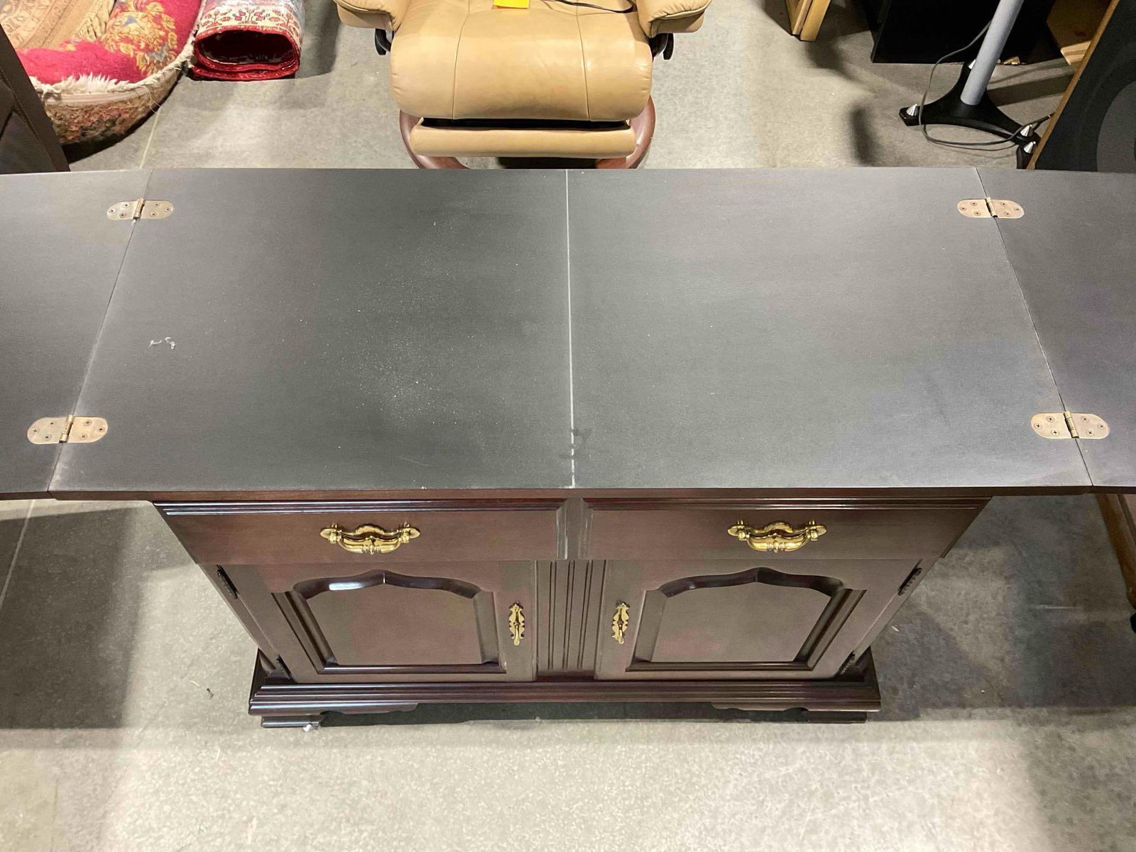 Vintage Thomasville Flip Top Bar Server w/ Mahogany Wood Finish, Drawer & Cupboard. - 4