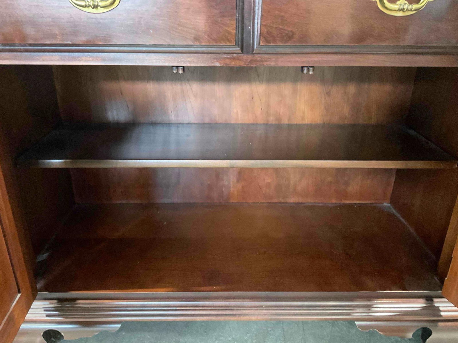 Vintage Thomasville Flip Top Bar Server w/ Mahogany Wood Finish, Drawer & Cupboard. - 6