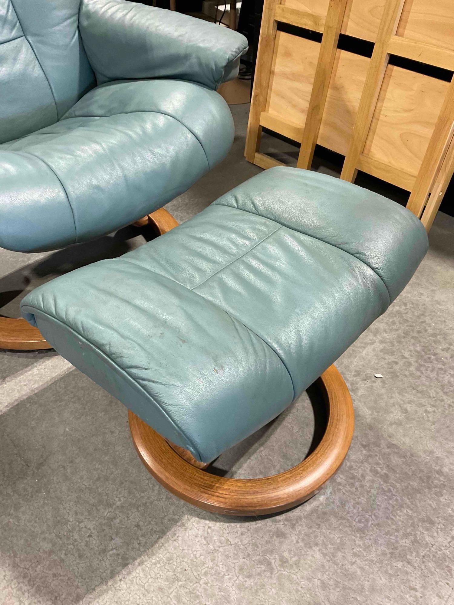EKORNeS Stressless Recliner Chair & Ottoman in Lovely Pale Turquoise Leather Upholstery. - 2