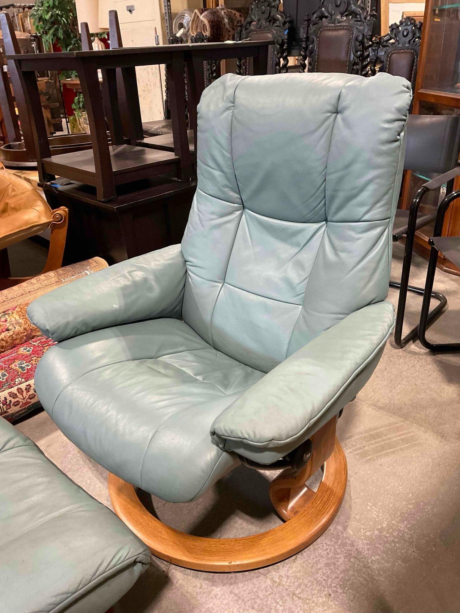 EKORNeS Stressless Recliner Chair & Ottoman in Lovely Pale Turquoise Leather Upholstery. - 8