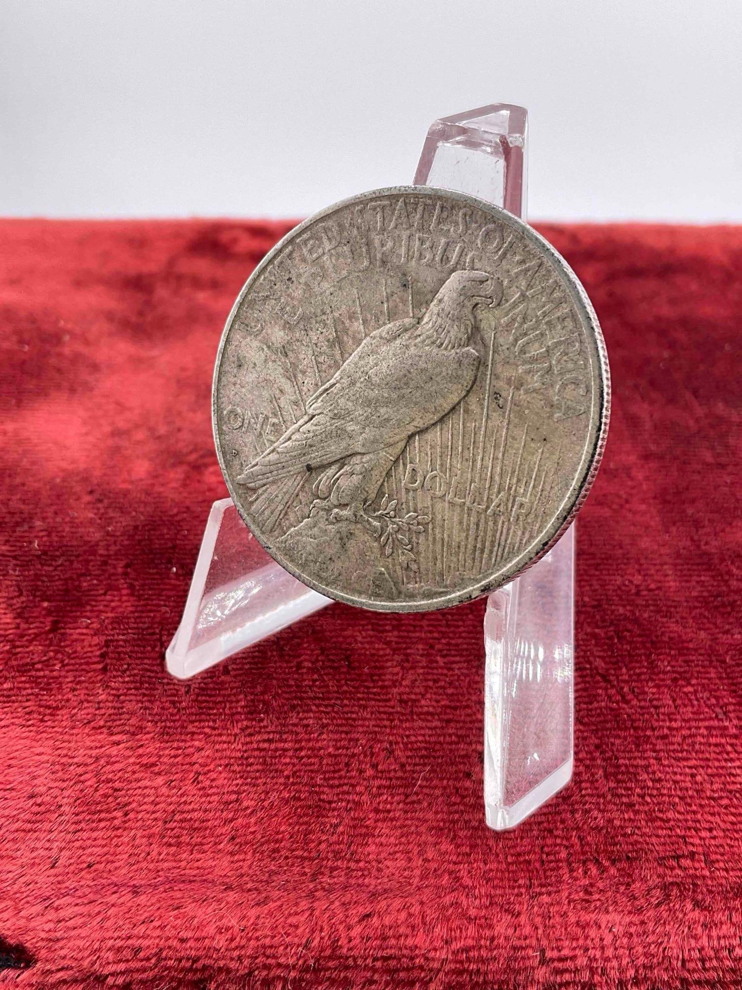 Antique 1922-D Silver Peace Dollar Coin. - 4