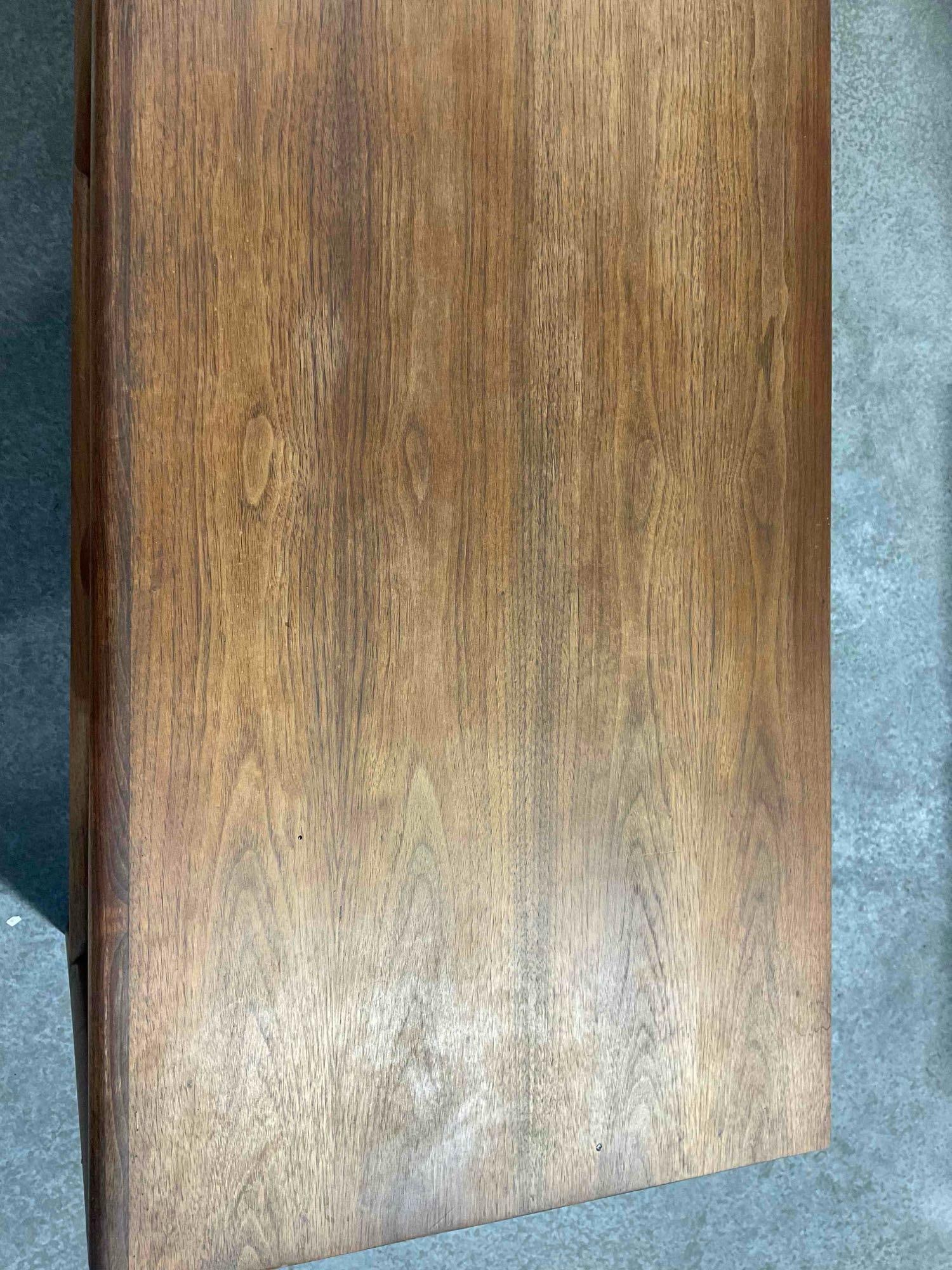 Handsome Vintage MCM Widdicomb Walnut Wood Lowboy 6-Drawer Dresser. See pics. - 4