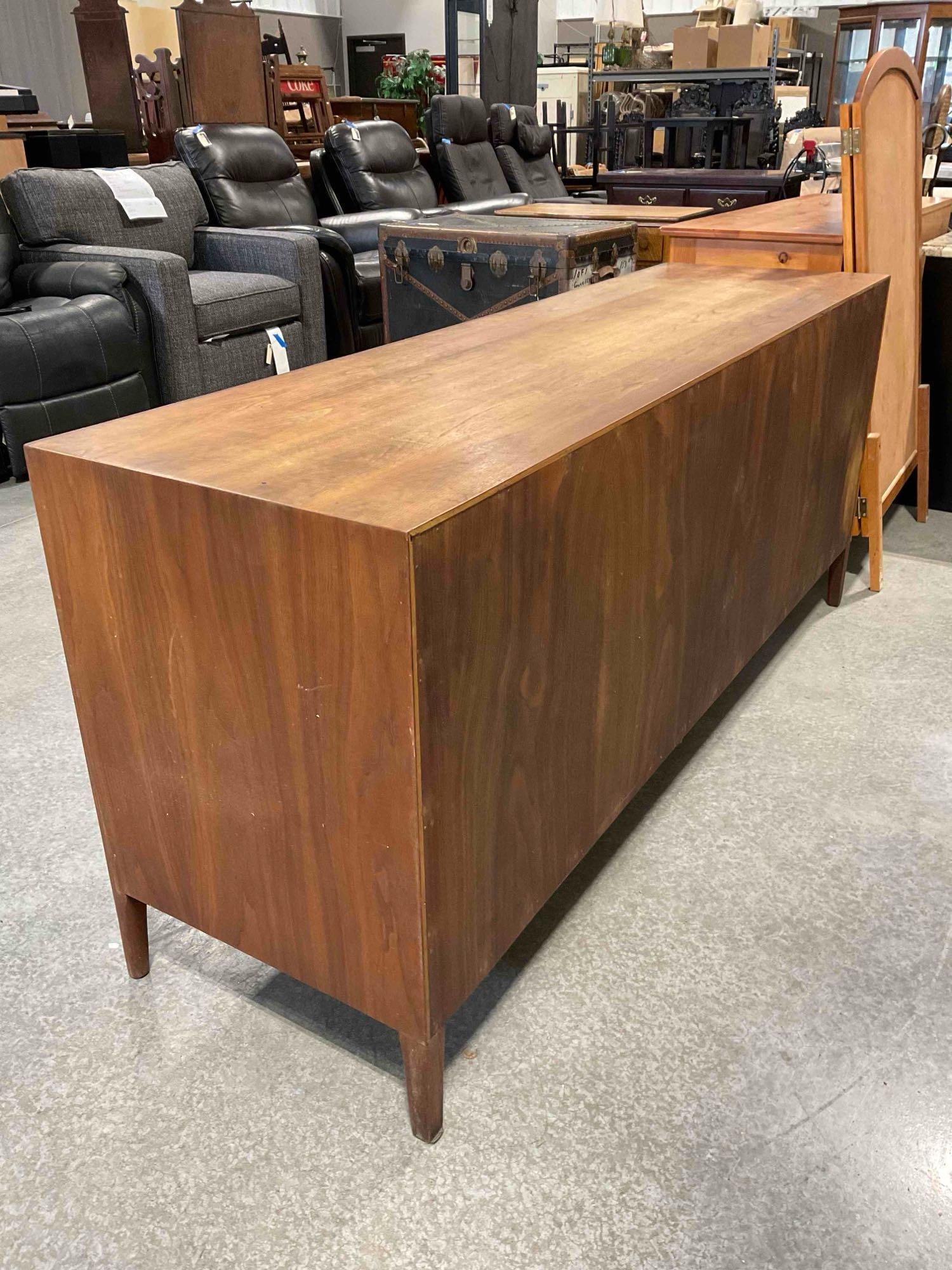 Handsome Vintage MCM Widdicomb Walnut Wood Lowboy 6-Drawer Dresser. See pics. - 8