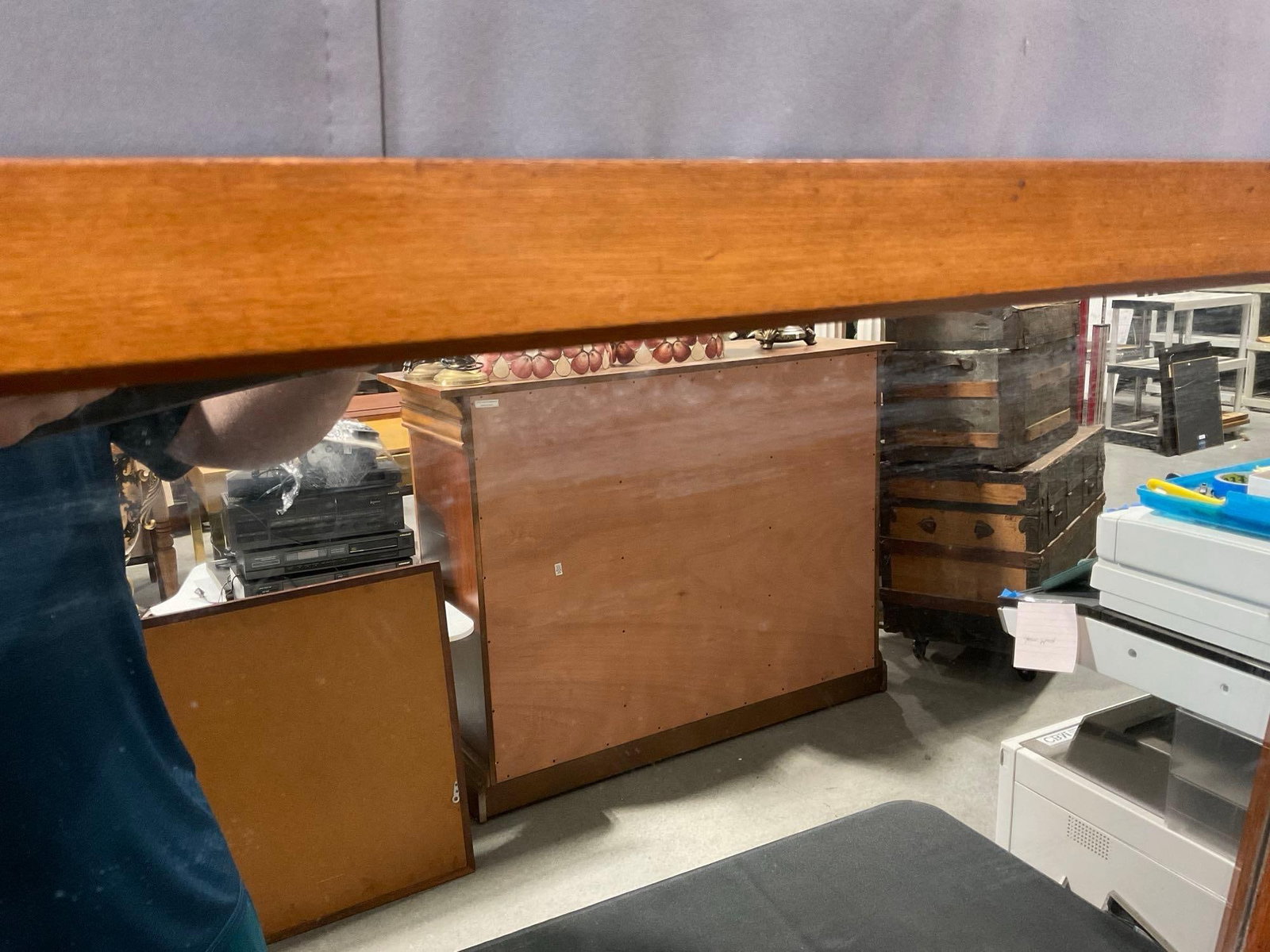 Antique Oak Framed Mirror, w/Handcarved Fan details in each corner, 28x34 inches - 4