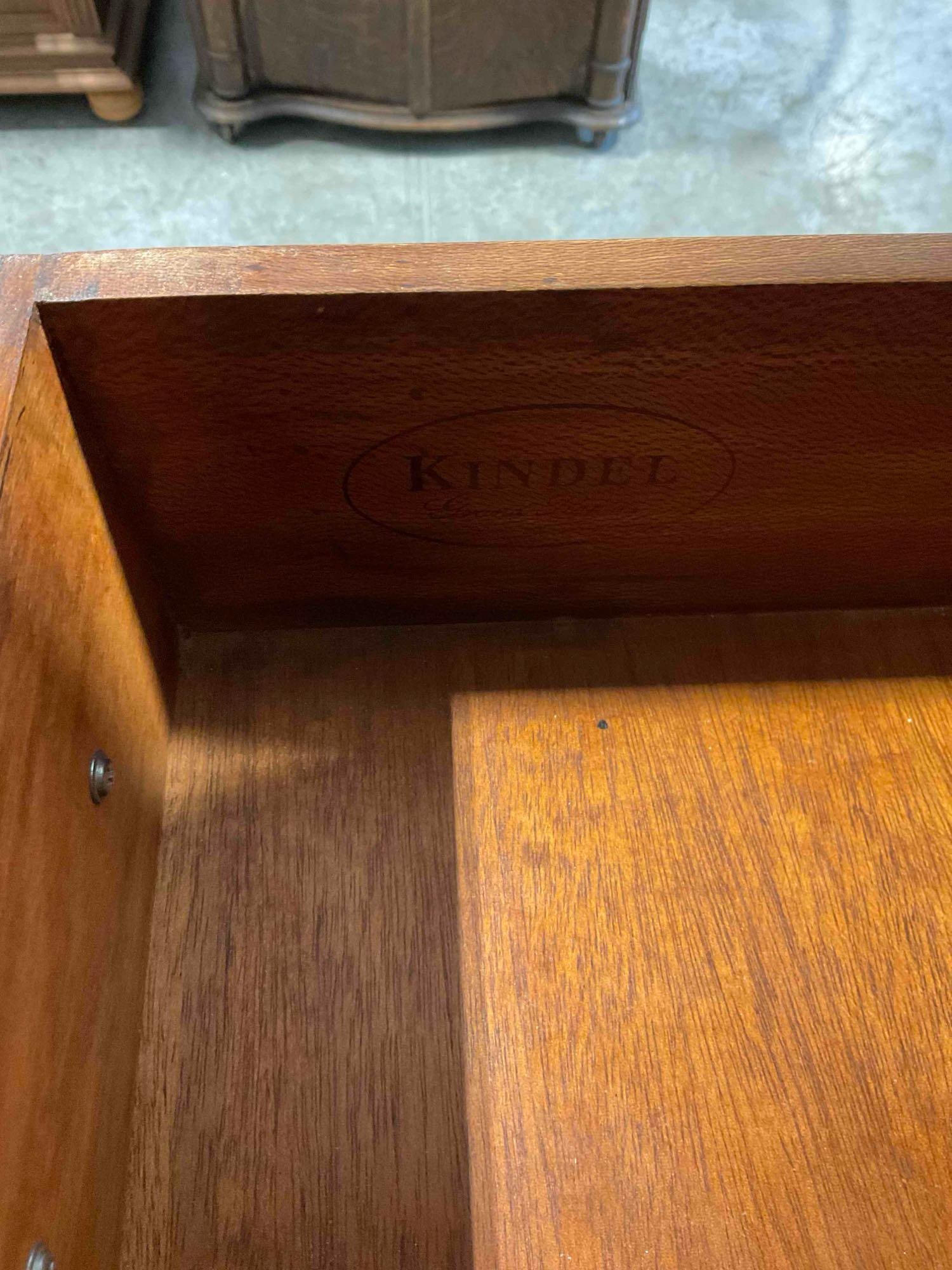 Vintage Kindel Queen Anne Style Mahogany Highboy Dresser w/ 11 Dovetailed Drawers. - 10