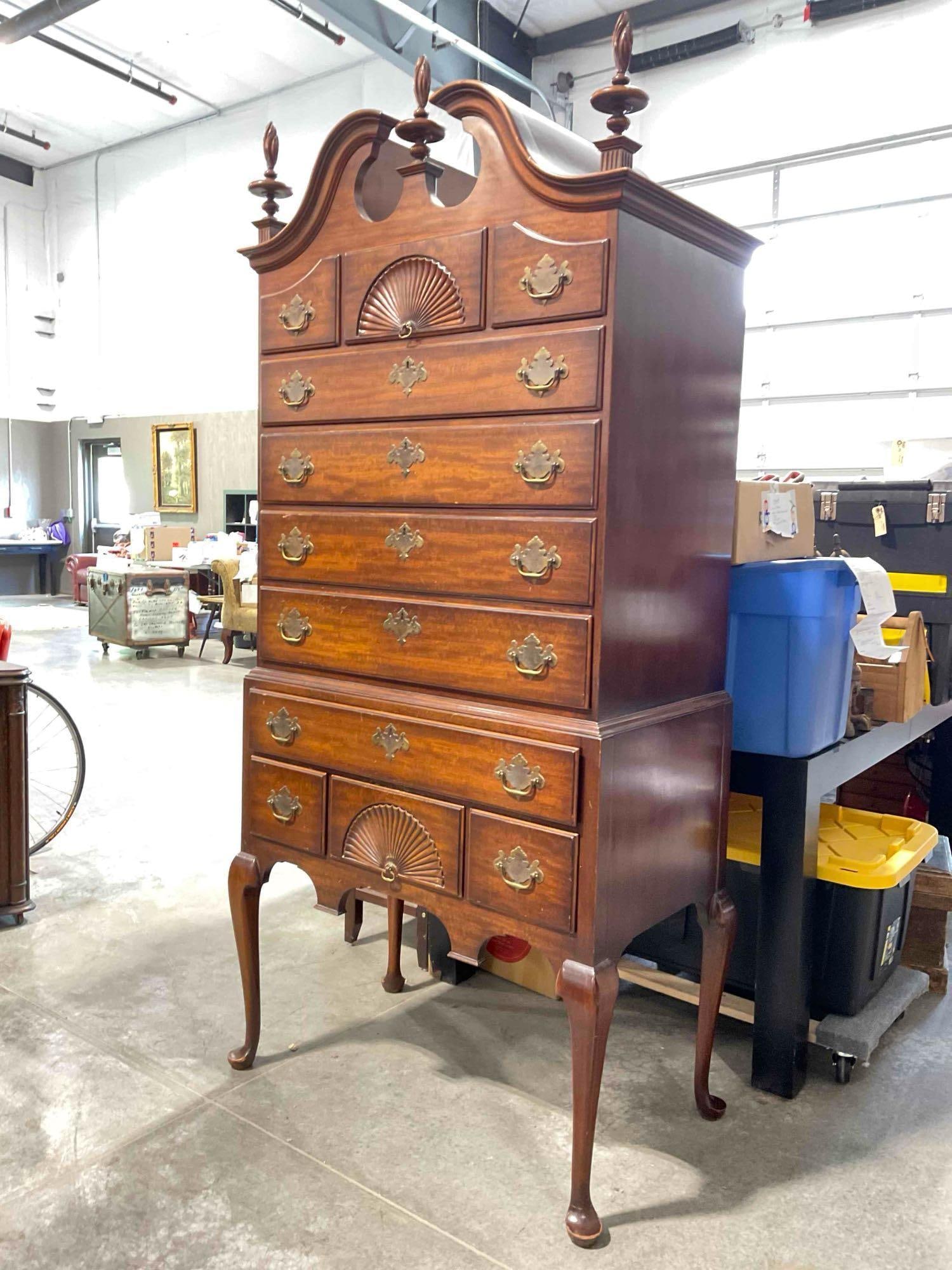 Vintage Kindel Queen Anne Style Mahogany Highboy Dresser w/ 11 Dovetailed Drawers. - 2