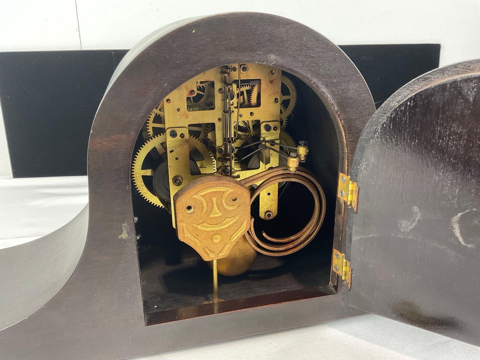 Vintage Seth Thomas Camelback Clock, Time Strike, w/key, Brass movement 11x18x7 inches - 4