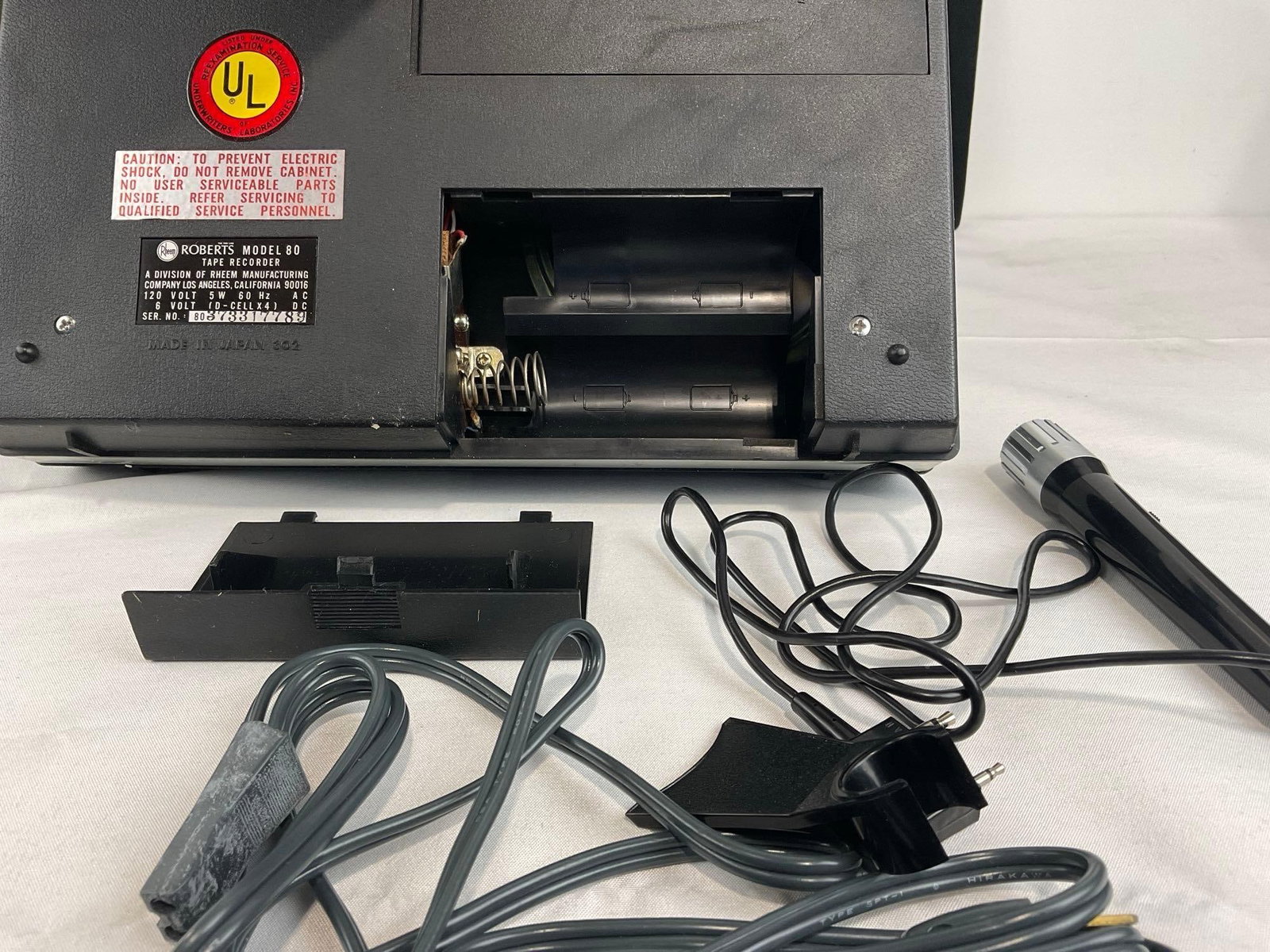 Rheem Roberts Model 80 Portable Cassette Tape Recorder, w/Cables, case, & a few cassettes - 6