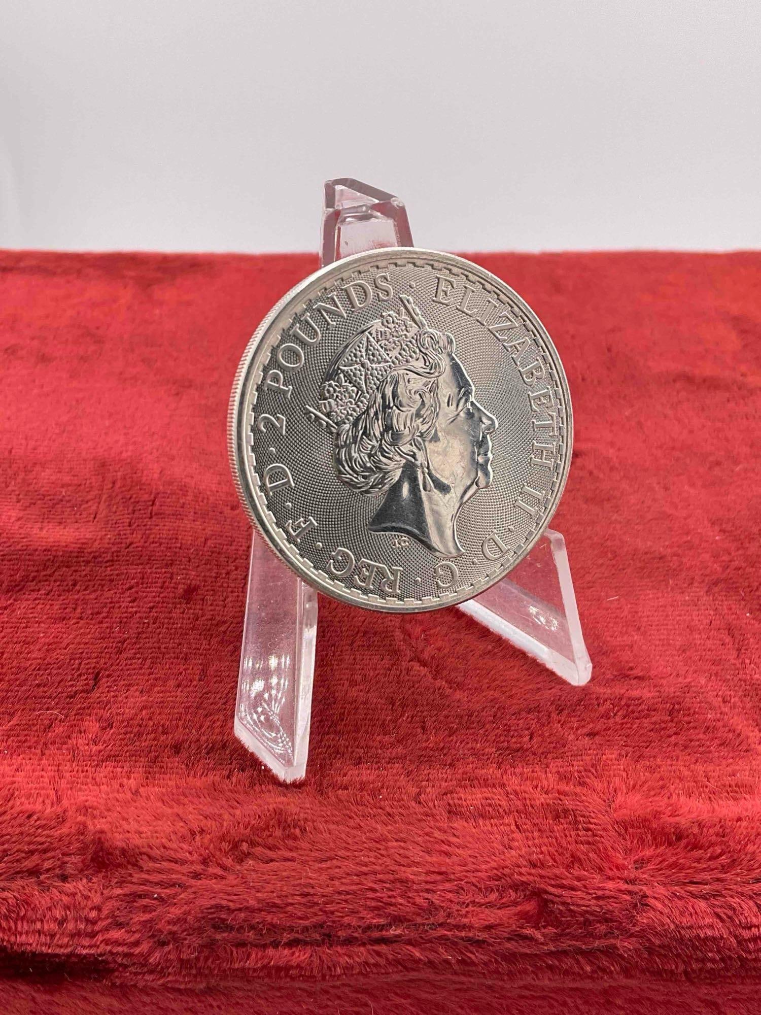 1 Oz .999 Silver Britannia 2 Pound Coin.: 1 Oz .999 Silver Britannia 2 Pound Coin. DM-1554