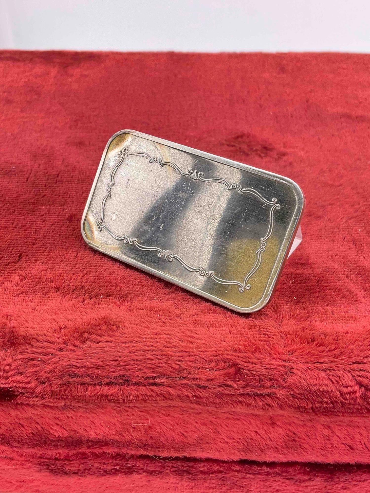 Vintage 1981 1 Oz .999 Silver Ingot. Stamped Merry Christmas. - 4