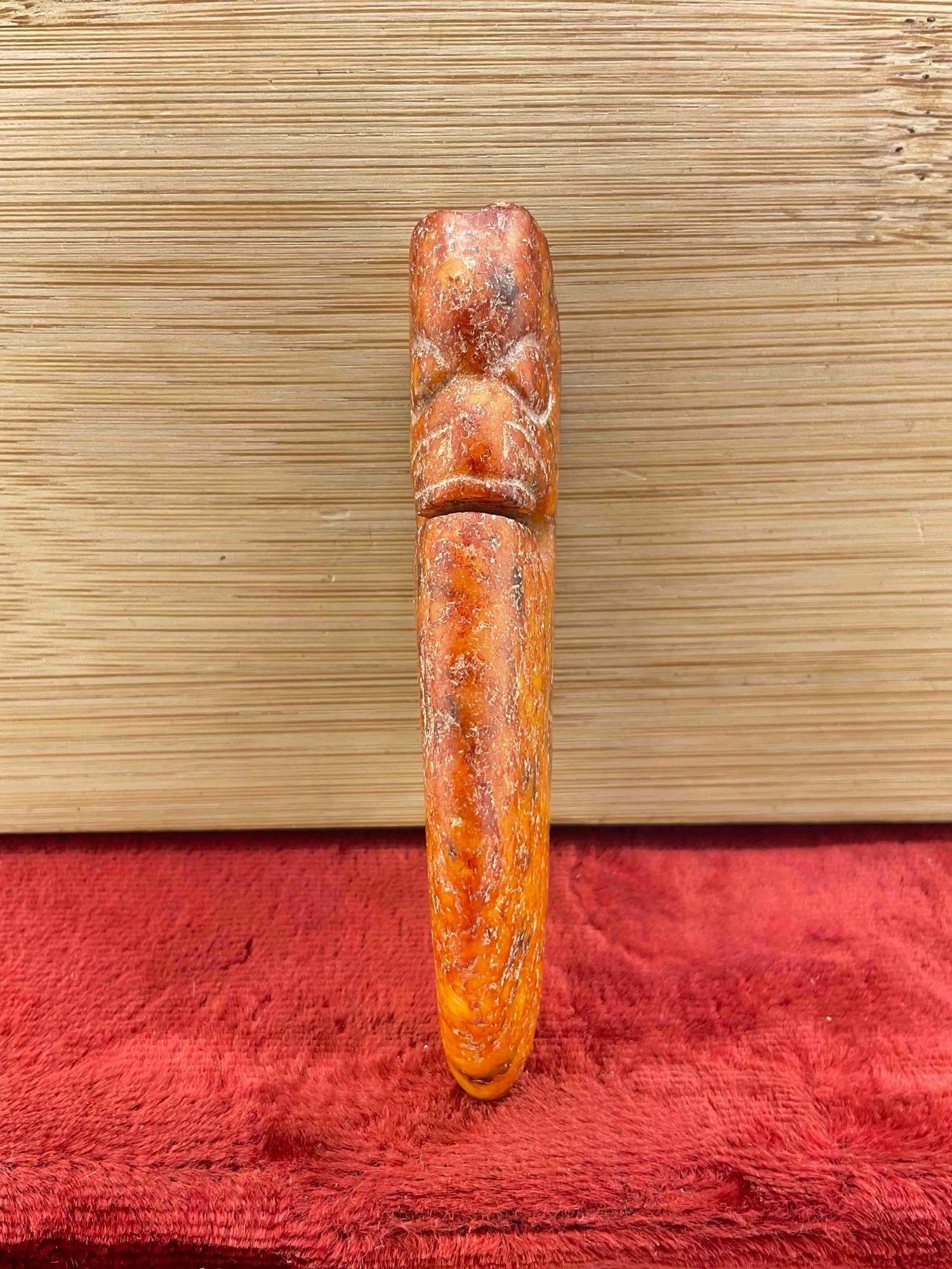Ancient Hongshan Style Chinese Carved Jade "Pig-Dragon" Above Blade Pendant.: Ancient Hongshan Style Chinese Carved Jade "Pig-Dragon" Above Blade Pendant. DM-1554