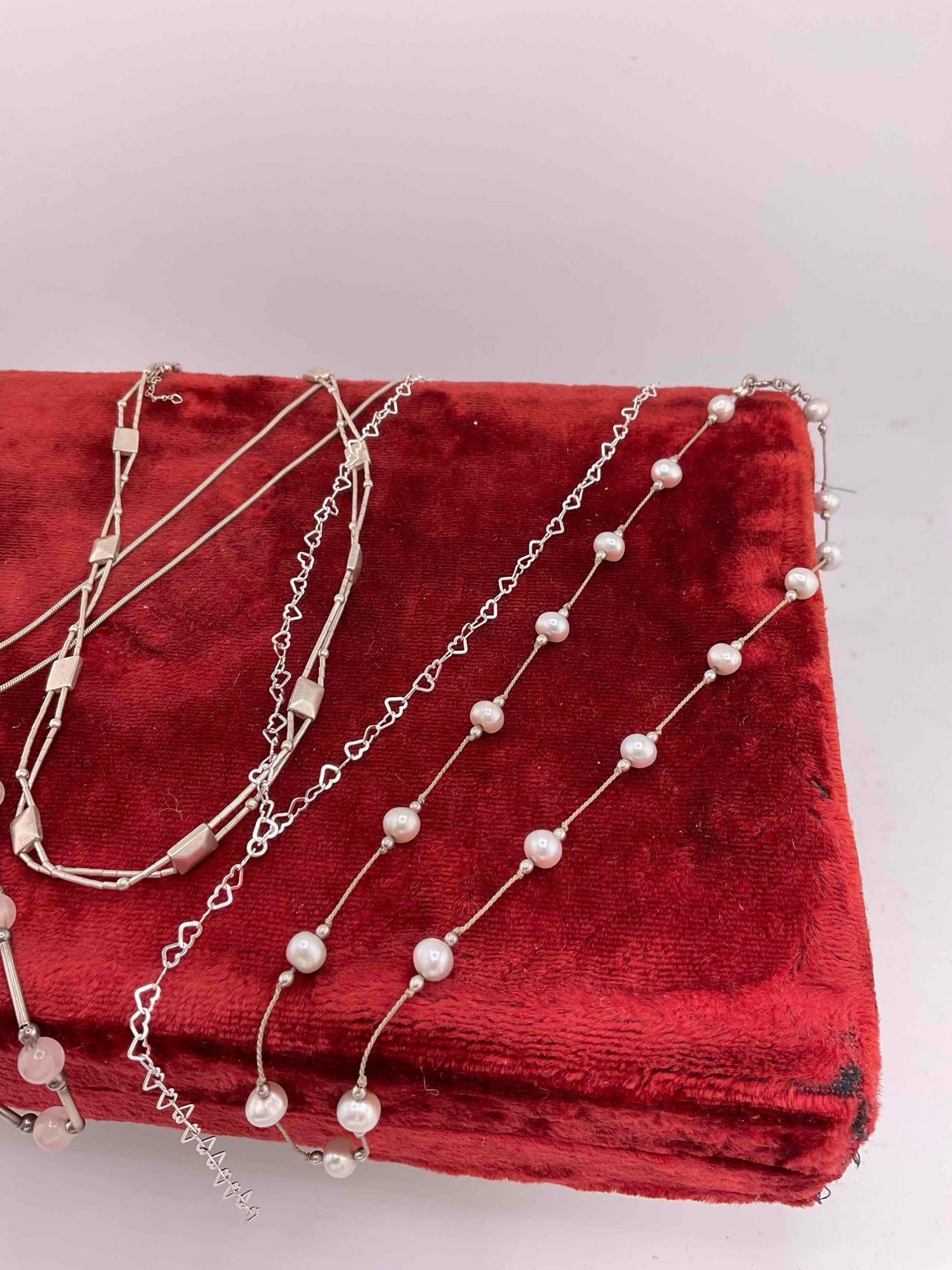 4 pcs Sterling Silver Necklaces & 1x Knotted Pearl Necklace. - 2