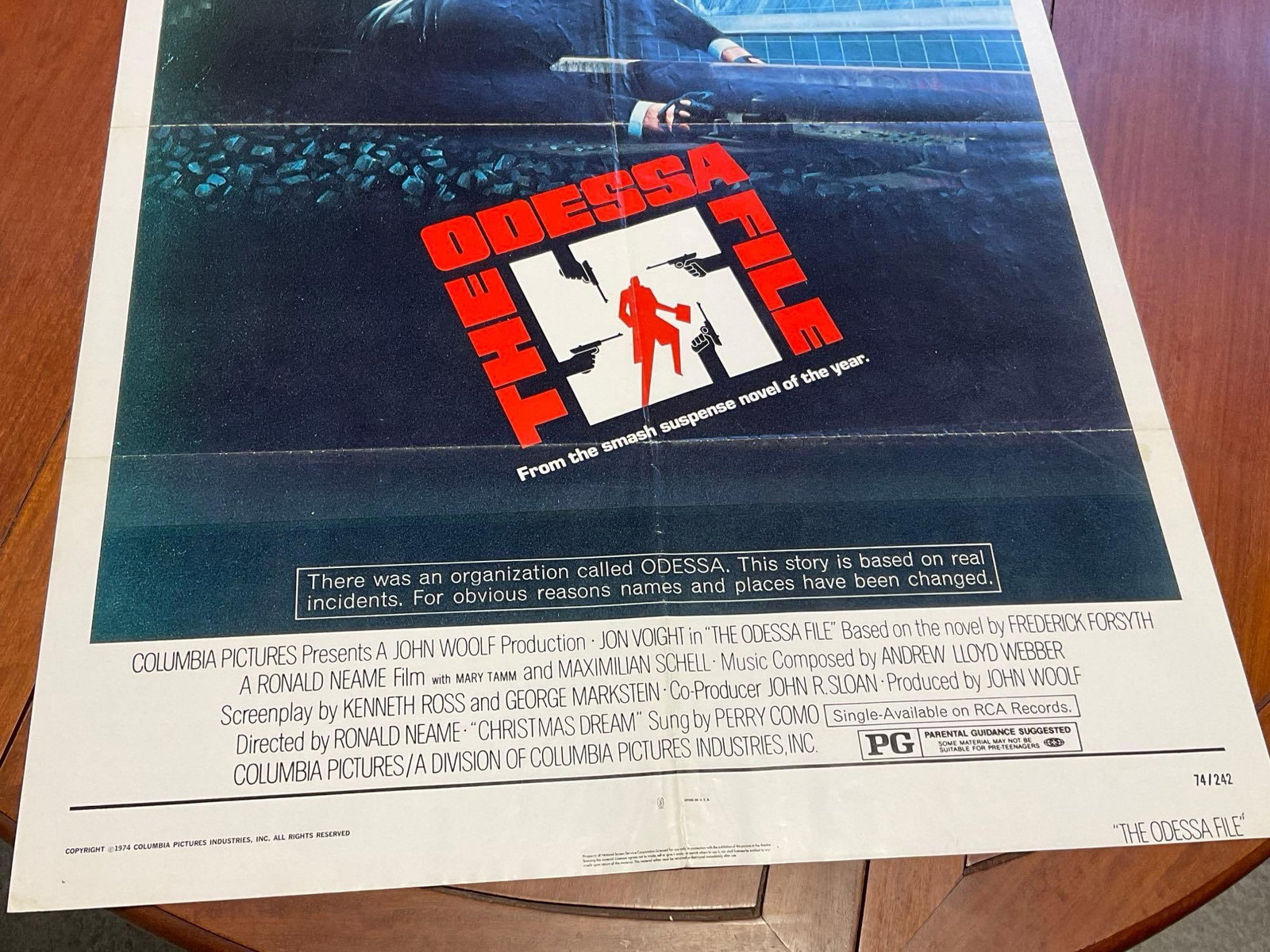 Vintage One Sheet Movie Poster 1974 The Odessa File, Jon Voight, Subway Car scene - 3