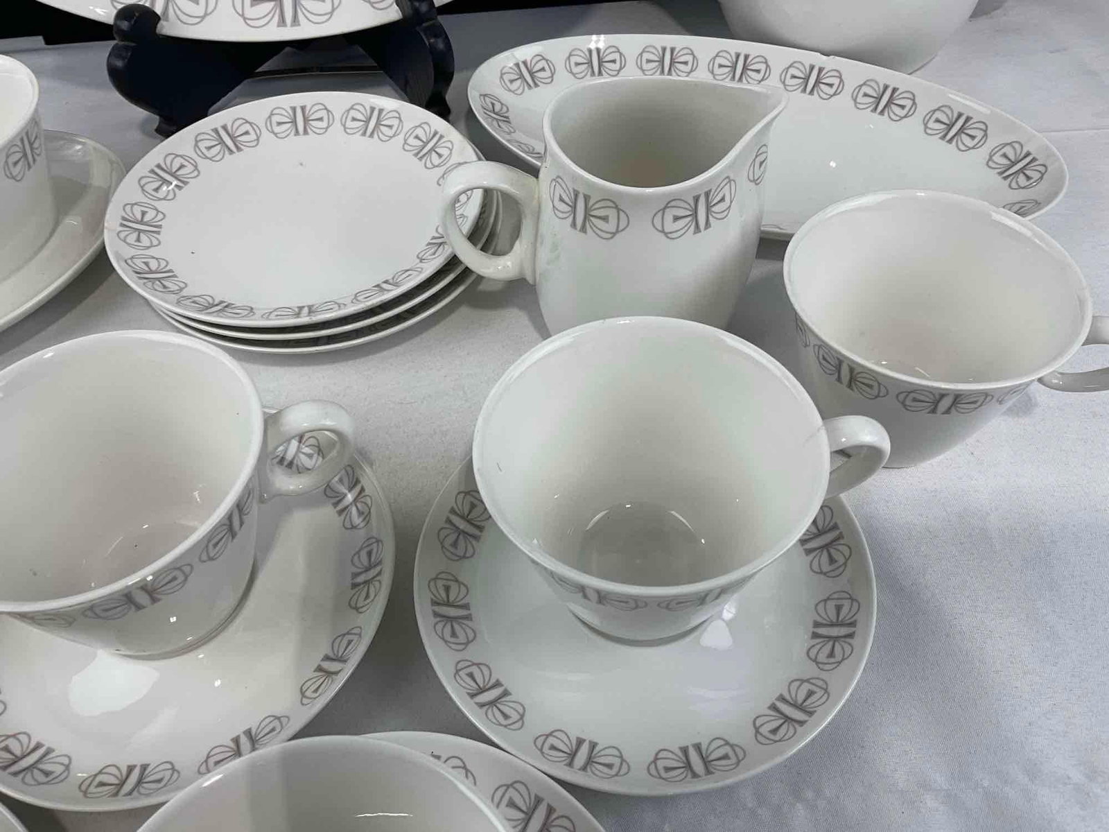 Vintage Franciscan Whitestone Ware China, Merry-Go-Round pattern, some wear, 23 pieces - 2