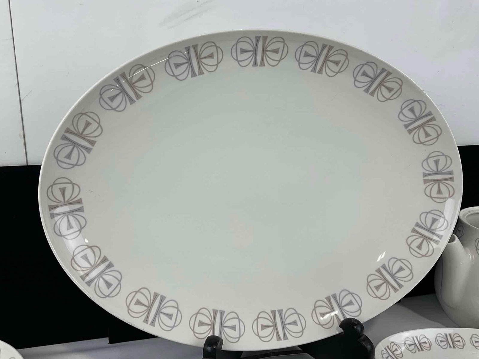 Vintage Franciscan Whitestone Ware China, Merry-Go-Round pattern, some wear, 23 pieces - 3