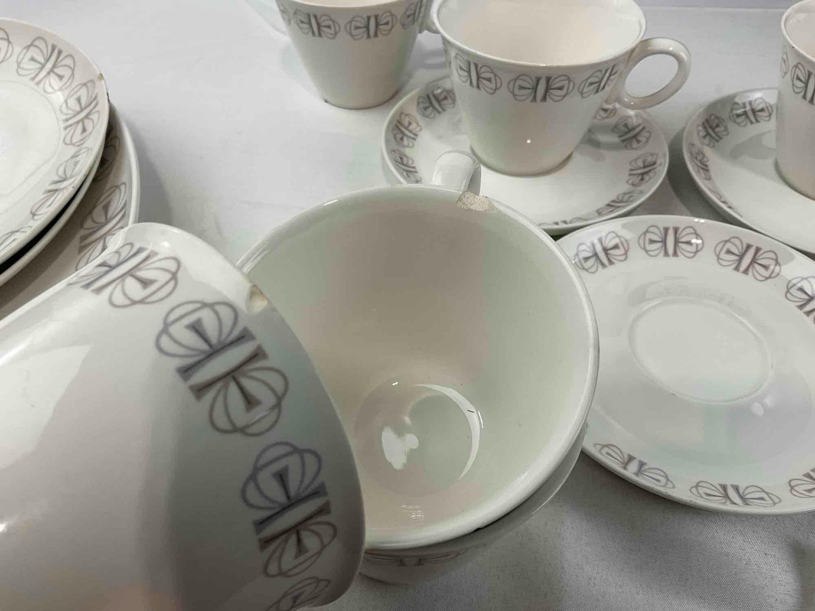 Vintage Franciscan Whitestone Ware China, Merry-Go-Round pattern, some wear, 23 pieces - 7