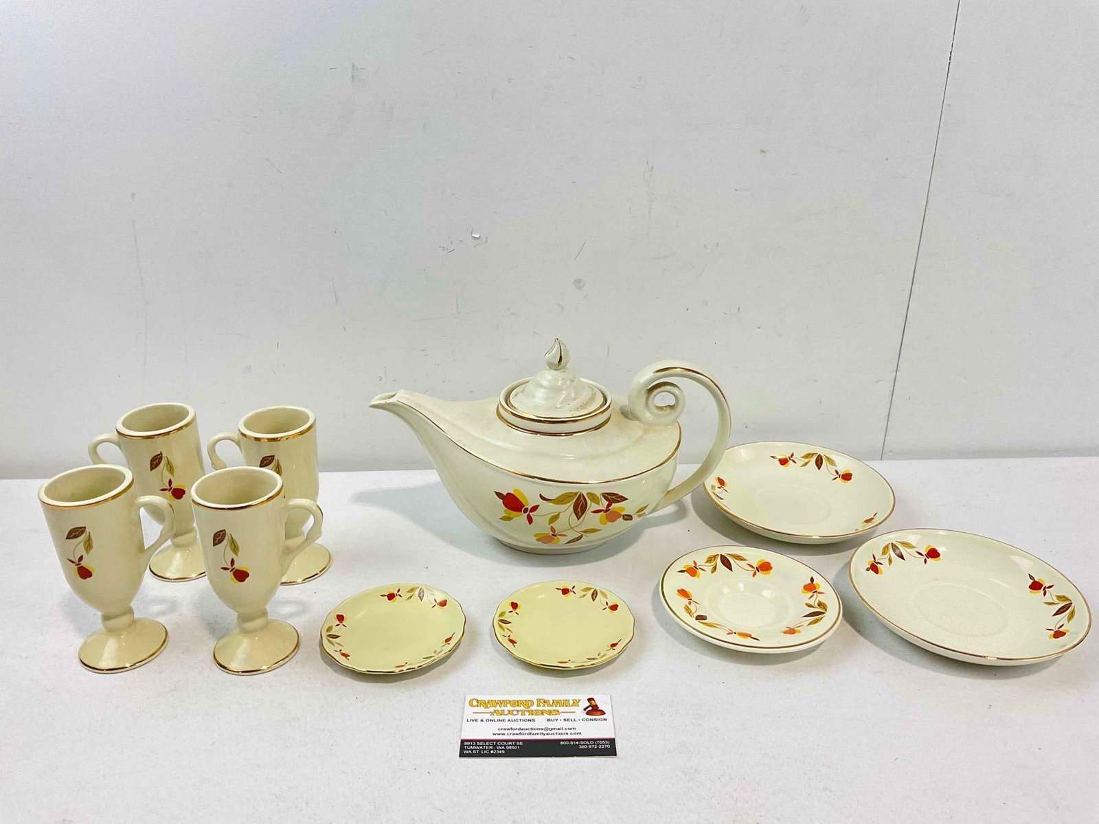 10 pcs Ceramic Assortment w/ Hall China's Autumn Leaves Pattern, incl. Cups, Saucers & More.: 10 pcs Ceramic Assortment w/ Hall China's Autumn Leaves Pattern, incl. Cups, Saucers & More. Some are marked Hall and are likely vintage, two others are marked China Specialties and are modern.