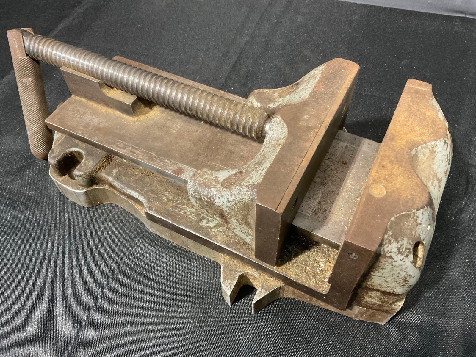 Speed-Vise Cardinal 6B Drill Press, 6h x 15w x 9d inches, heavy duty cast iron - 3