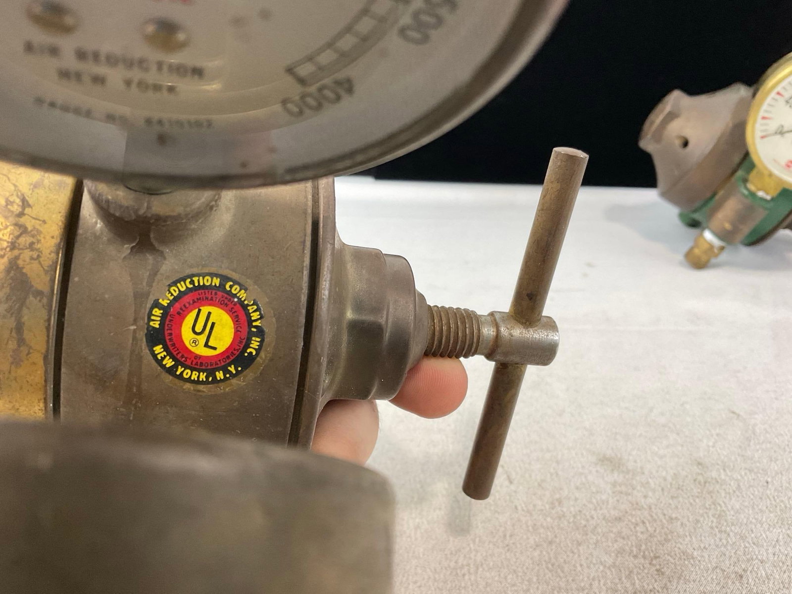 Pair of Airco Cast Brass Valves, w/Airco & US Gauges, Gas, Oxygen/Acetylene - 4