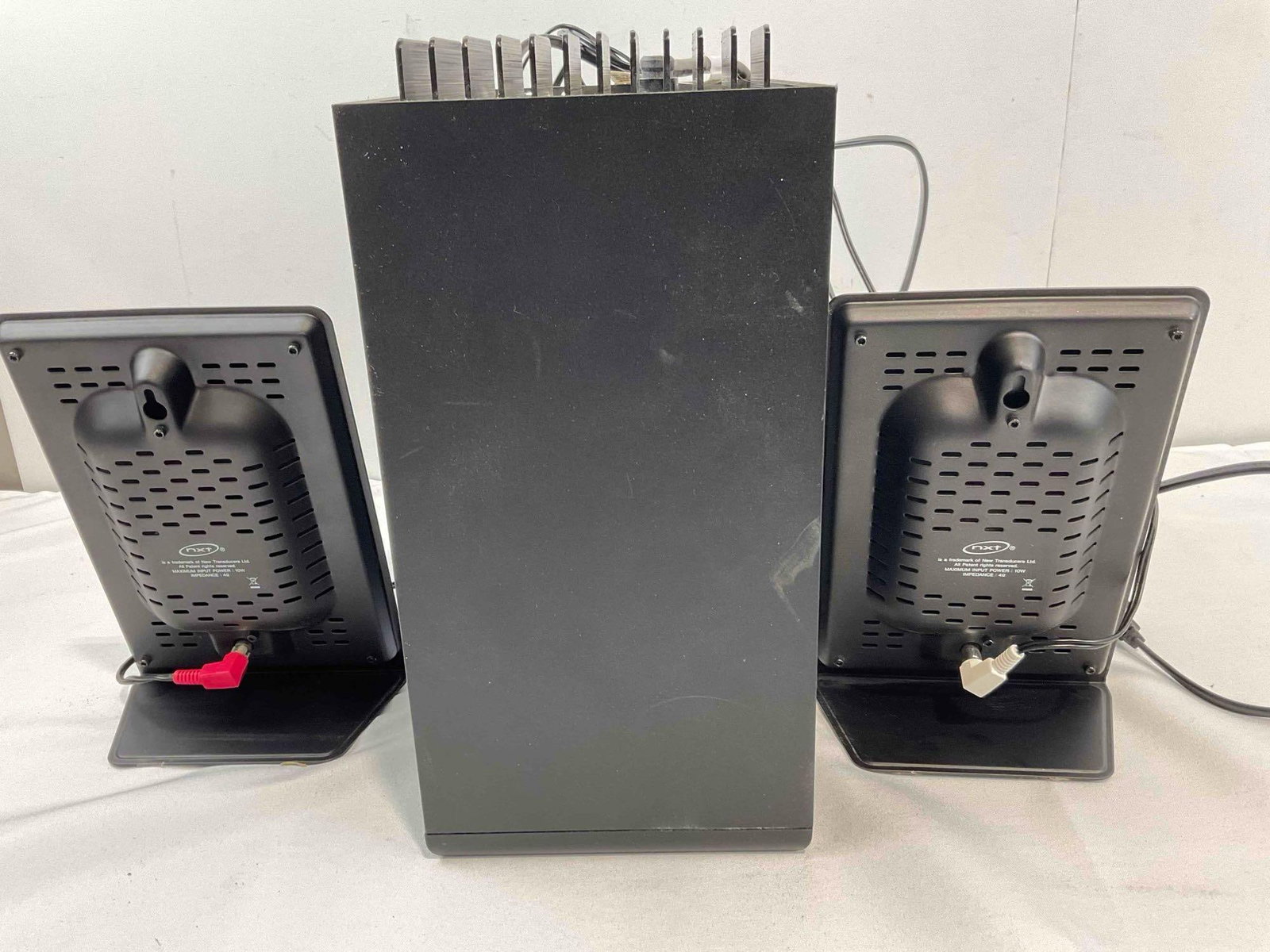 TEAC Hi Fi System Model MC-DX50i Subwoofer & 2 Speakers. Tested, Powers On. Fair Condition. - 4